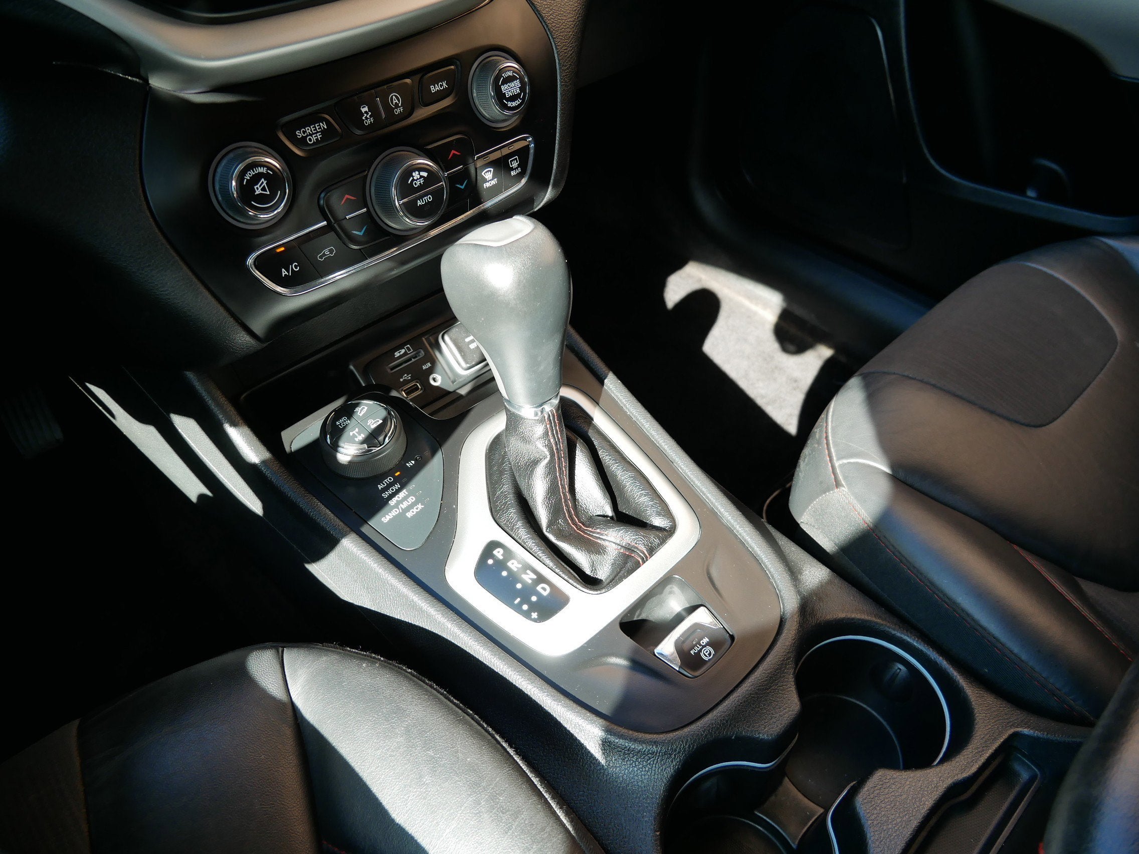 2018 Jeep Cherokee Trailhawk