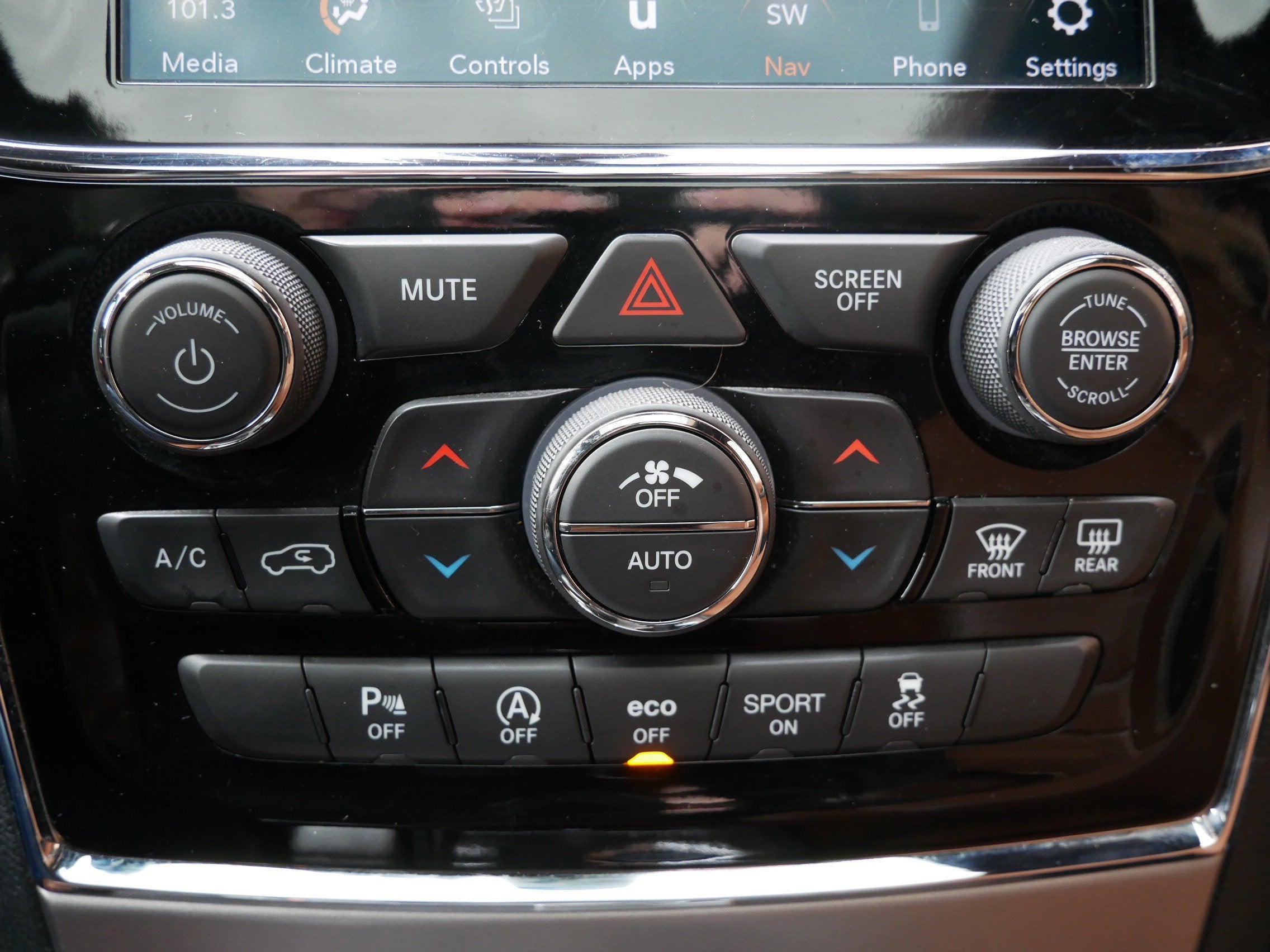 2020 Jeep Grand Cherokee Overland