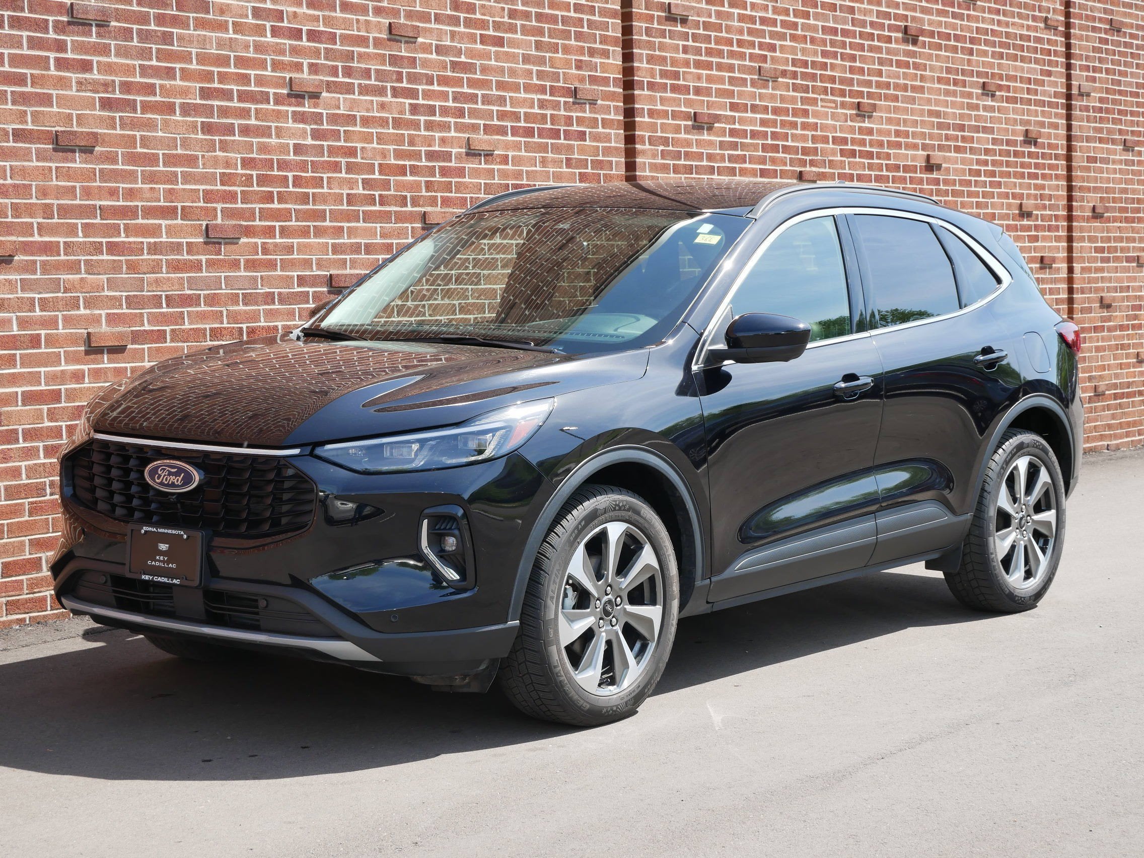 2023 Ford Escape Platinum