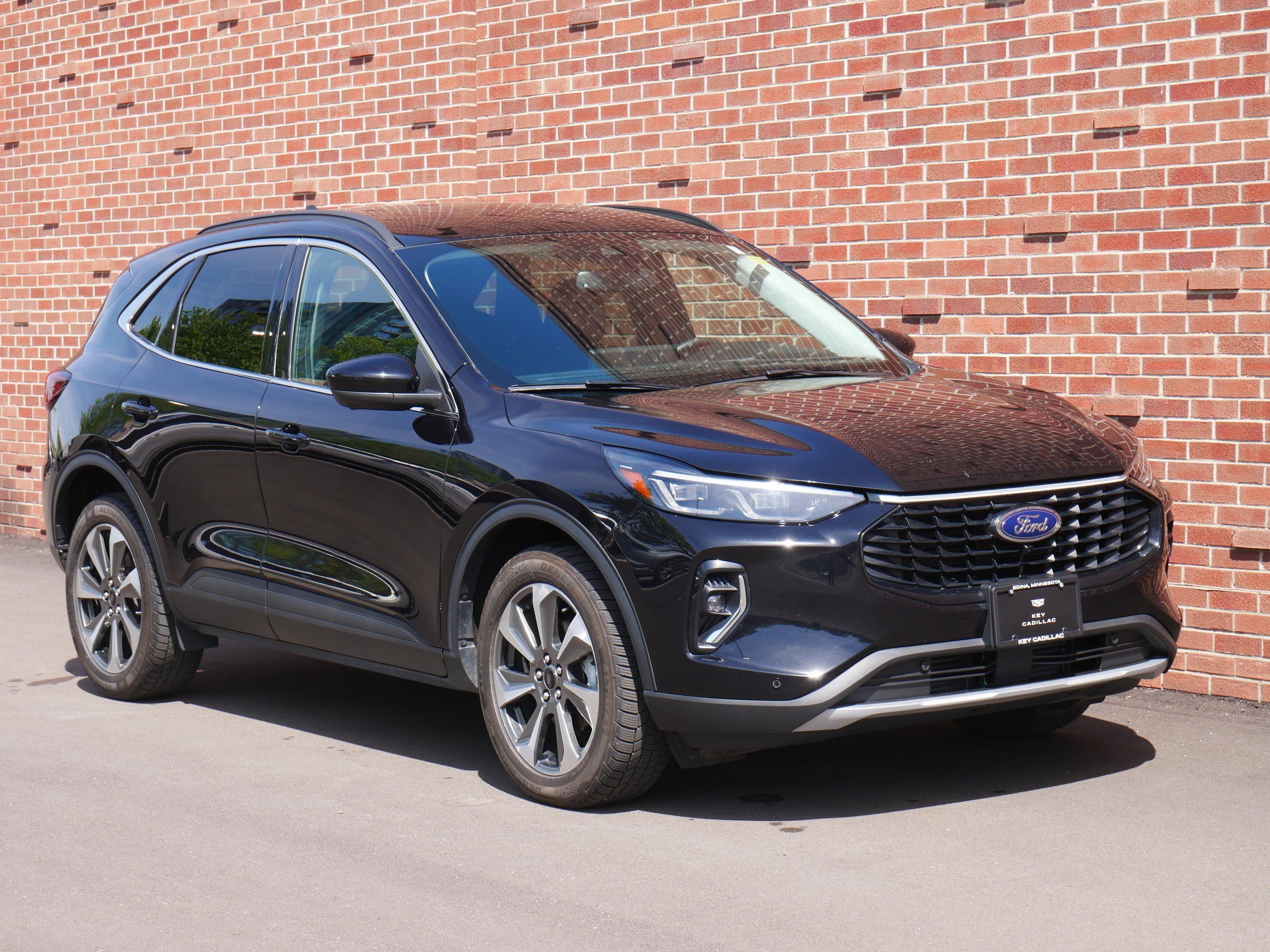 2023 Ford Escape Platinum