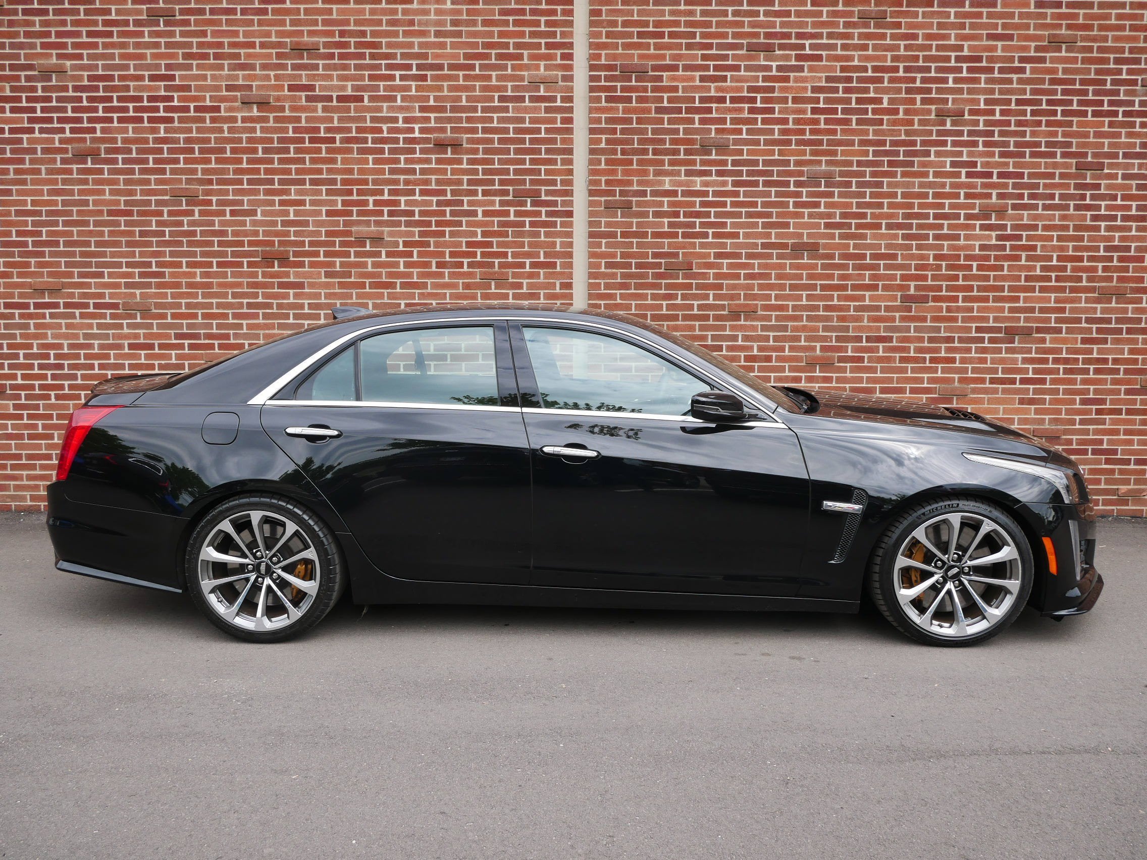 2016 Cadillac CTS-V Base