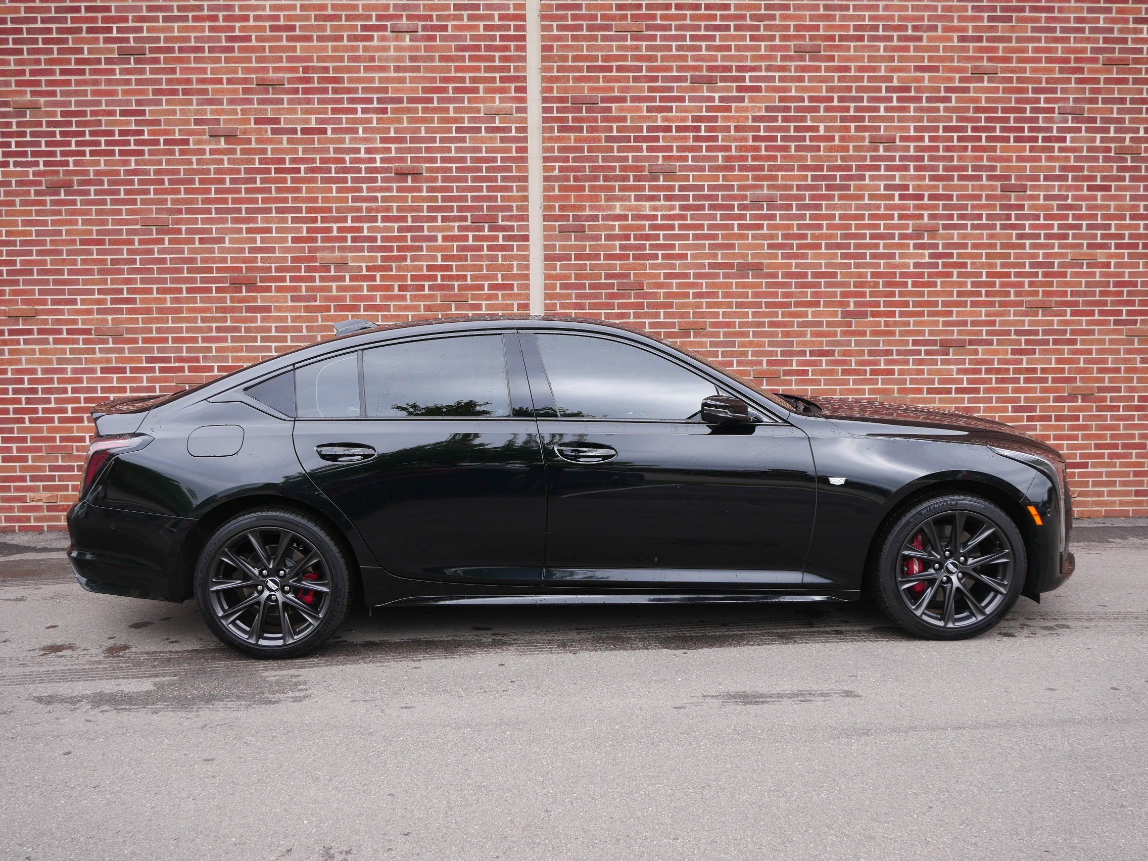 2025 Cadillac CT5 Sport