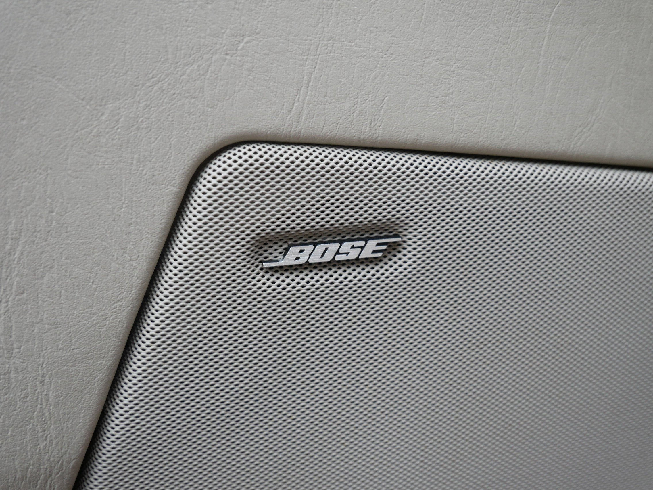 2005 Cadillac XLR Base