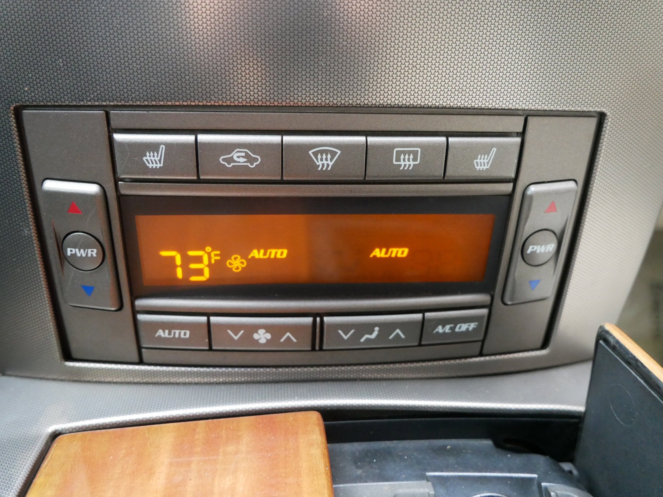2005 Cadillac XLR Base