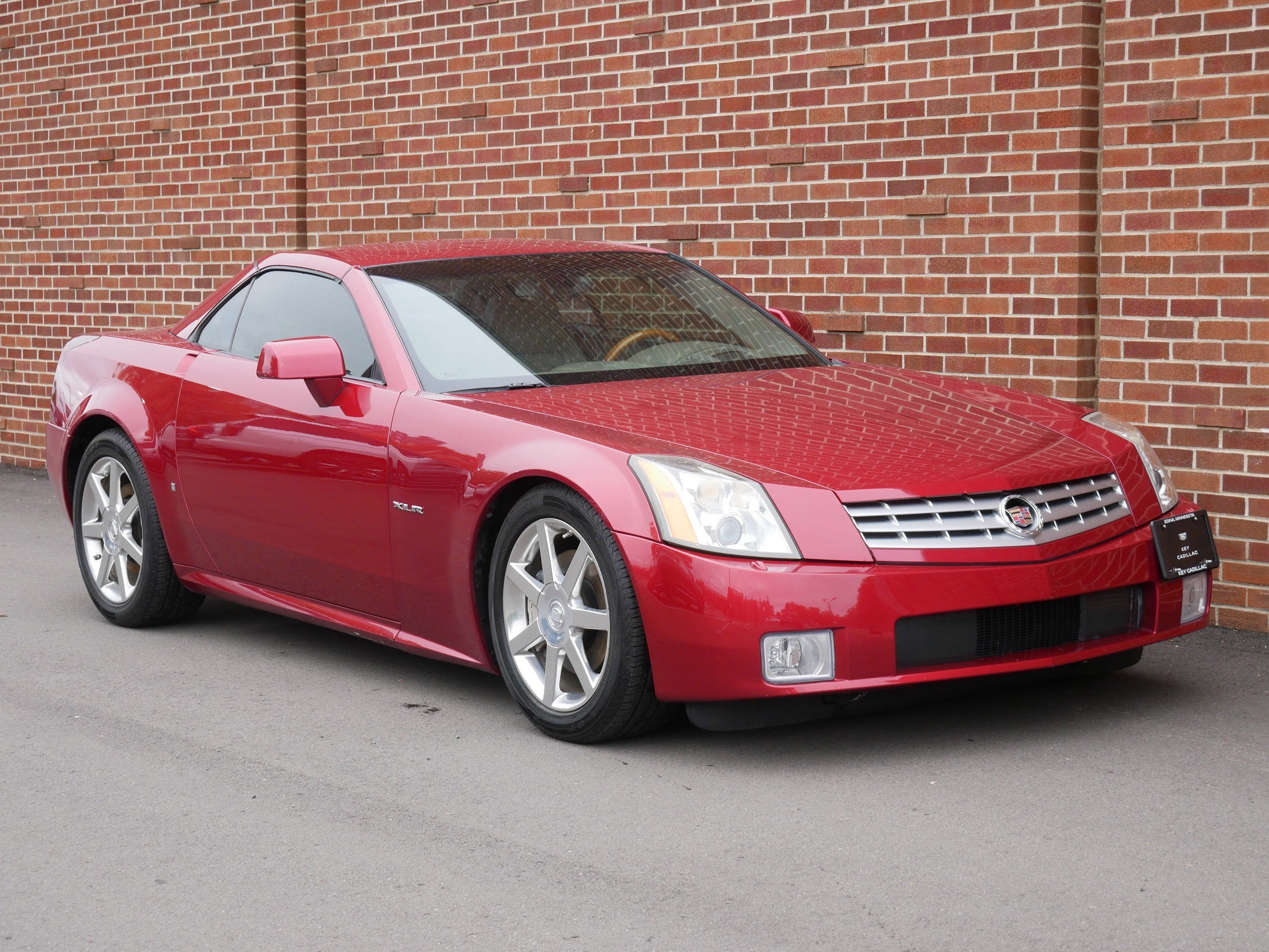 2005 Cadillac XLR Base