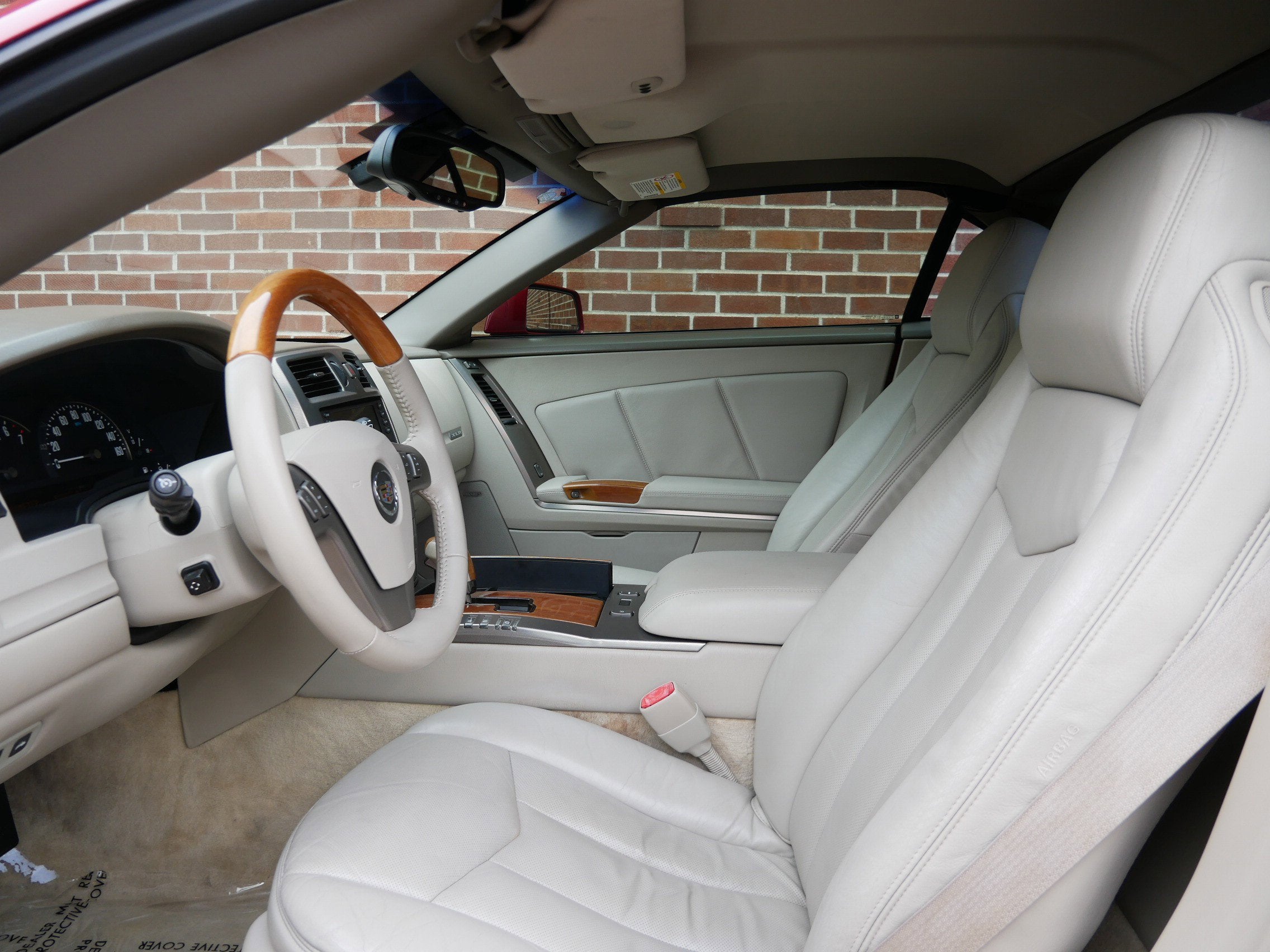 2005 Cadillac XLR Base