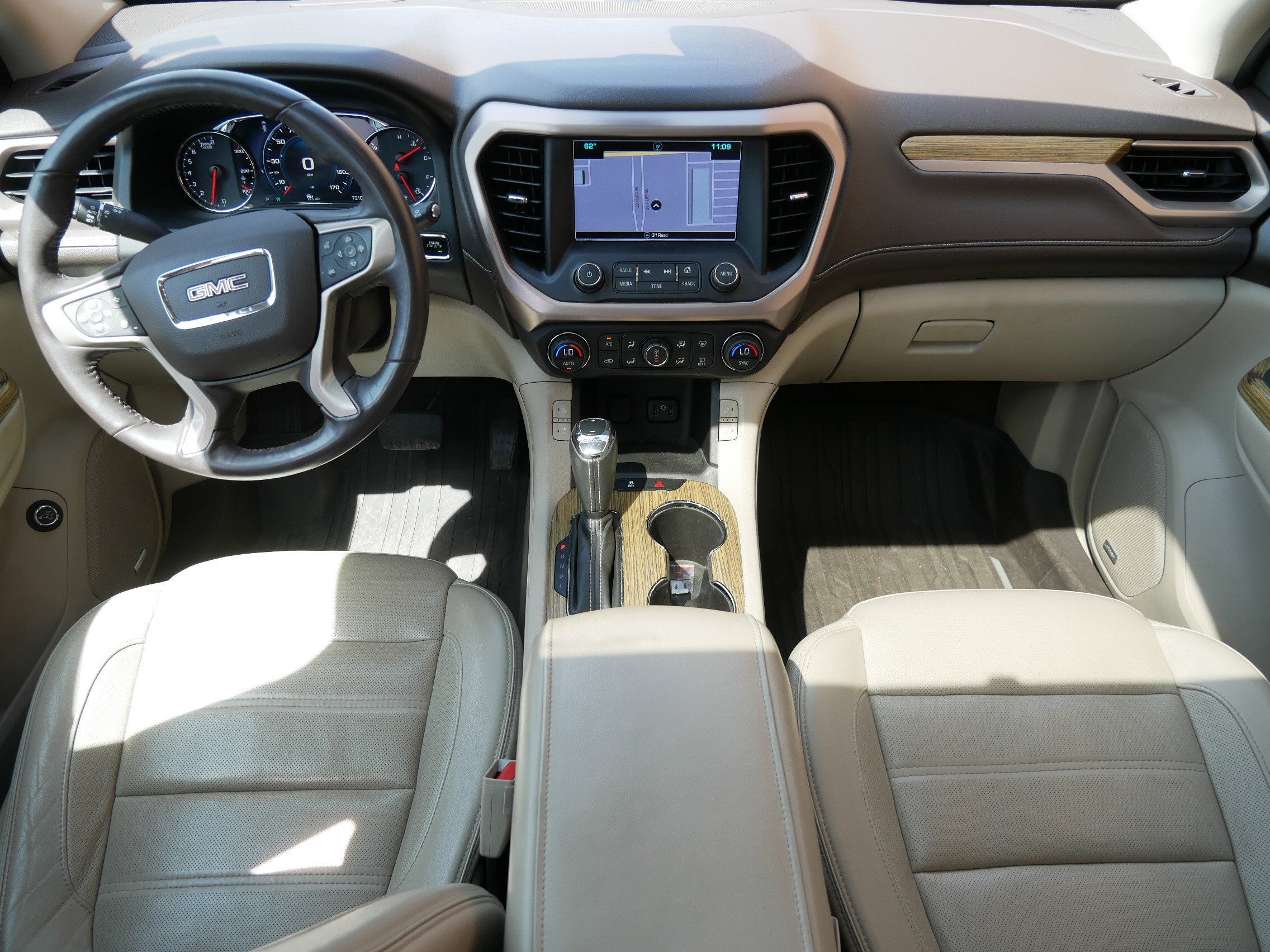2017 GMC Acadia Denali