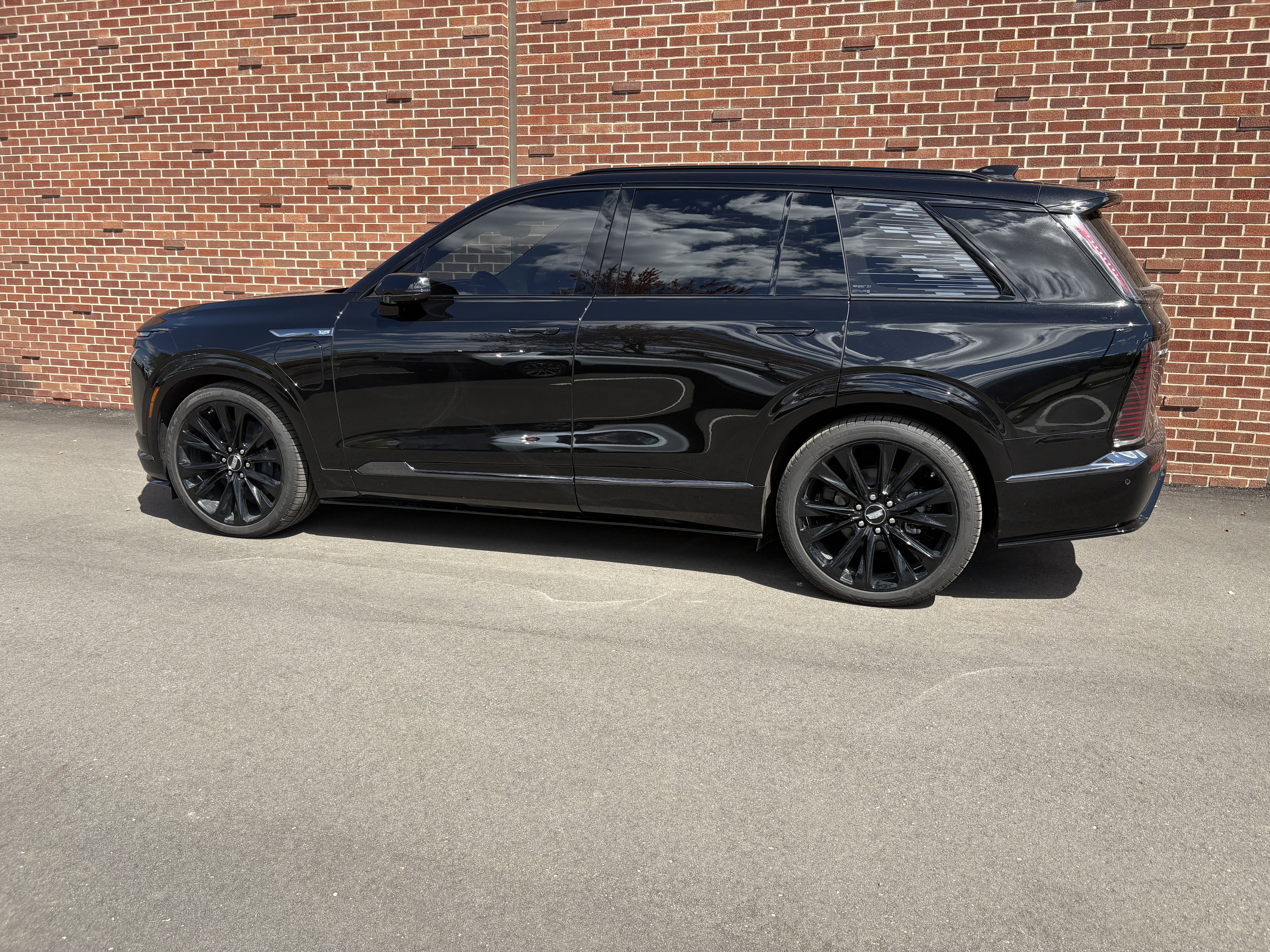 2026 Cadillac VISTIQ Platinum