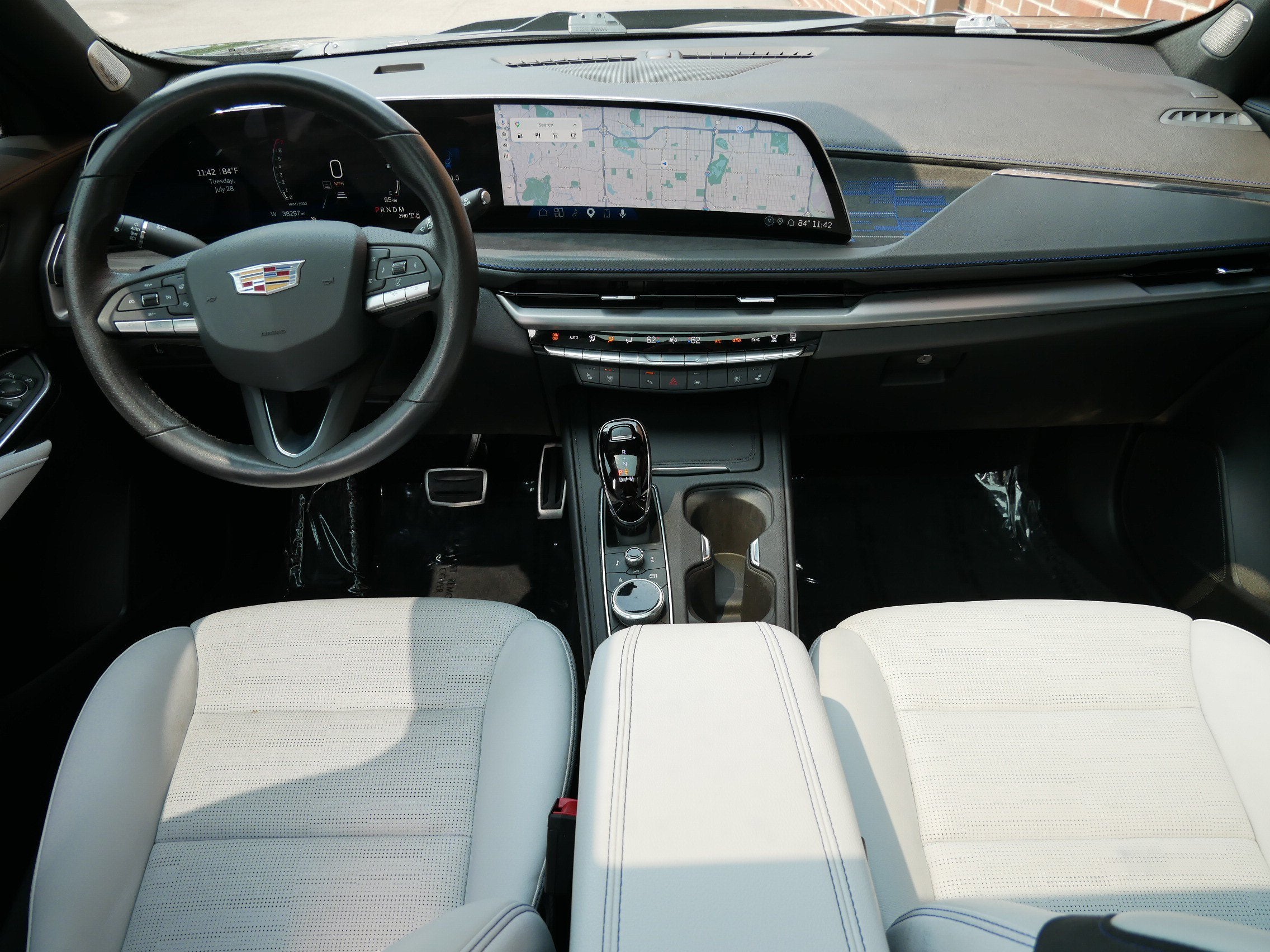 2024 Cadillac XT4 Sport