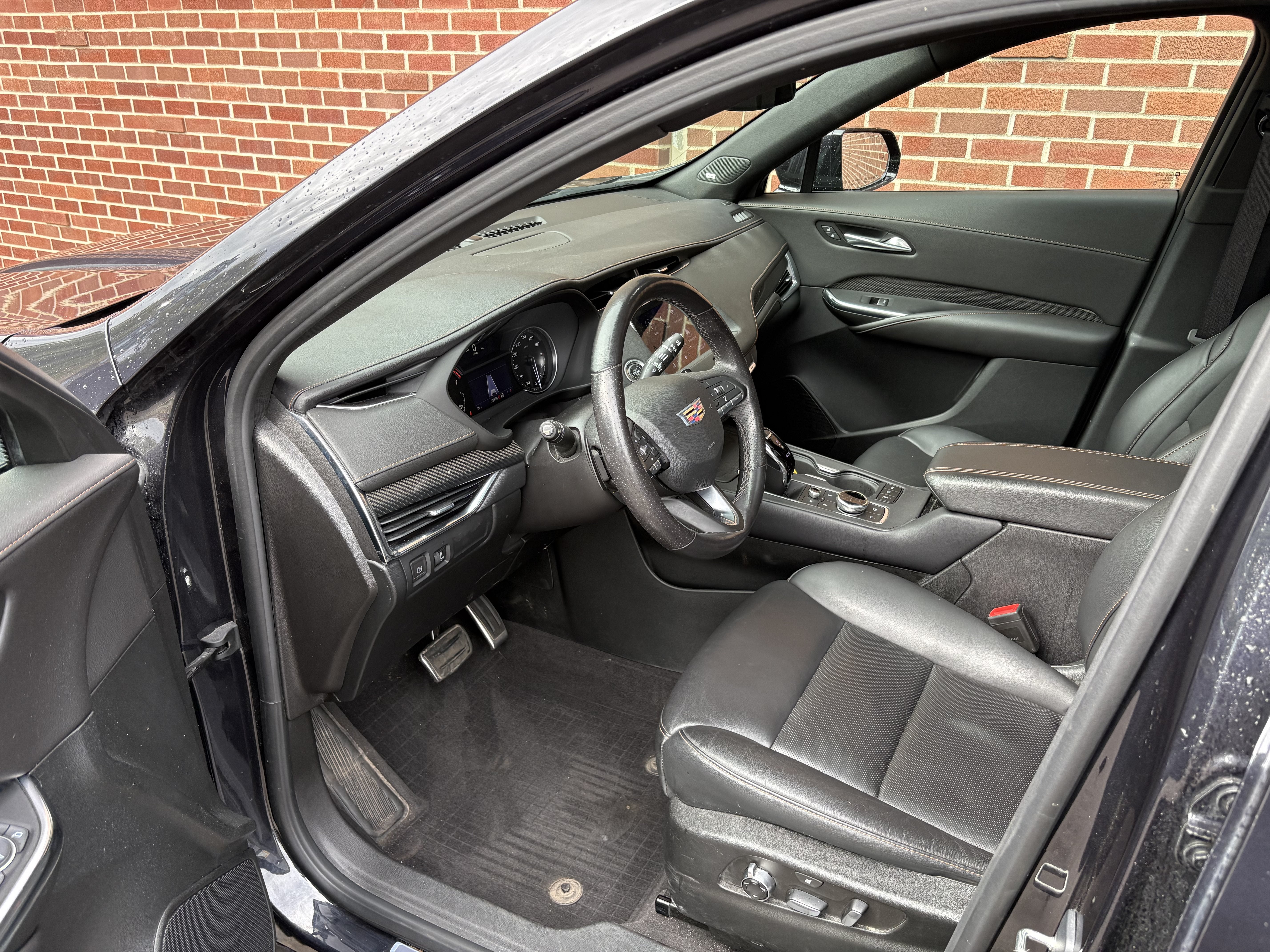 2023 Cadillac XT4 AWD Sport