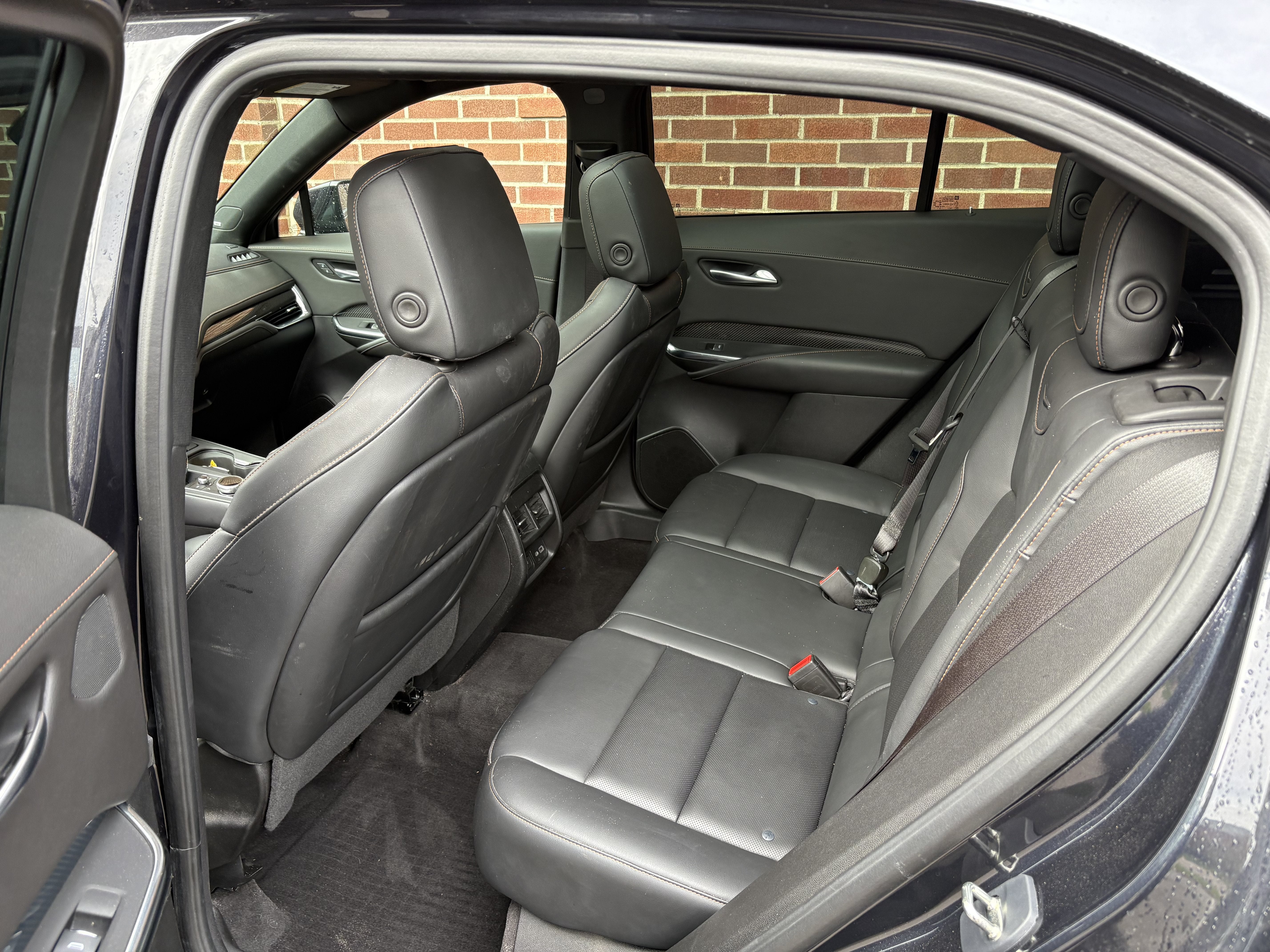 2023 Cadillac XT4 AWD Sport
