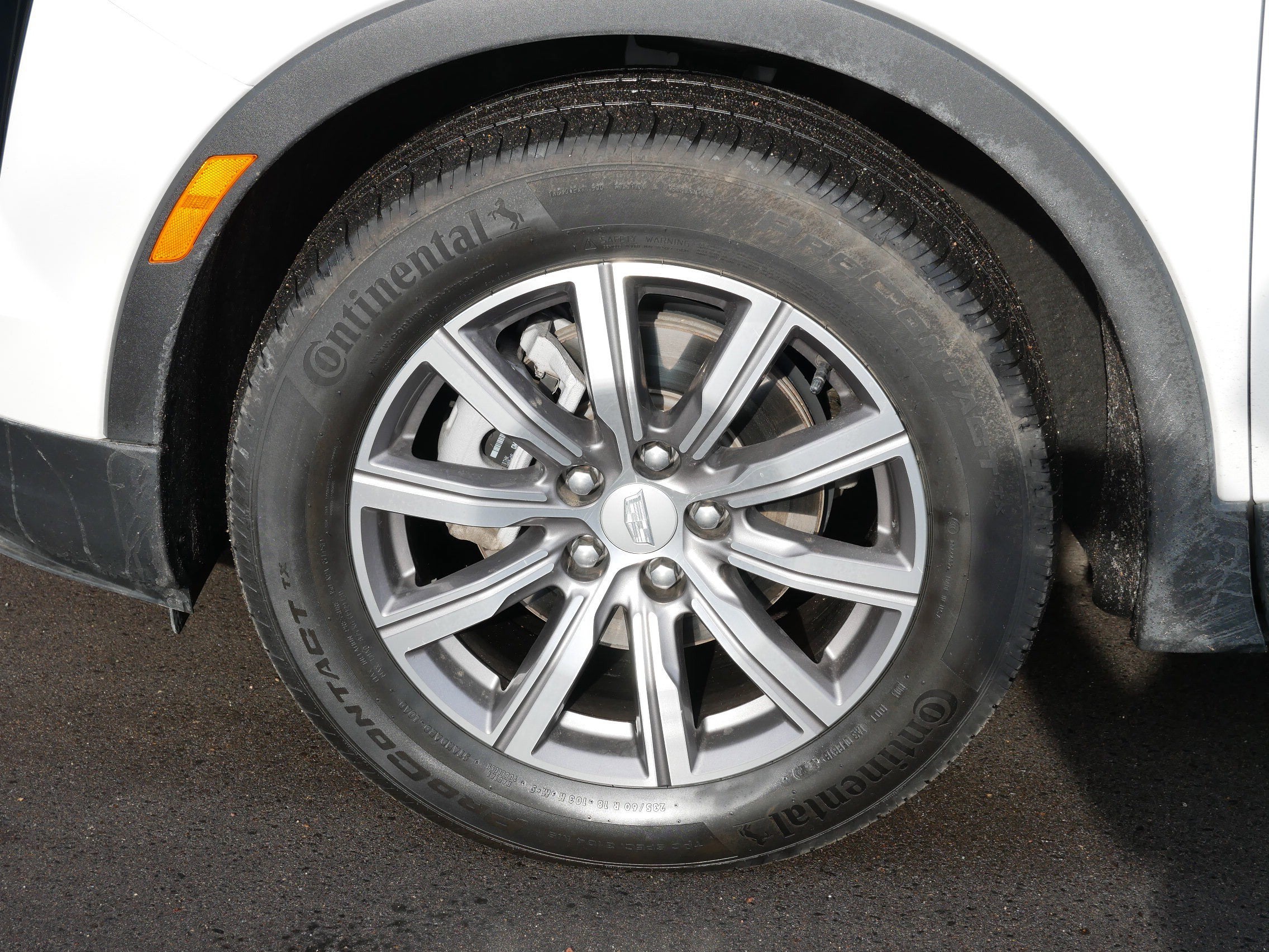 2023 Cadillac XT4 Sport