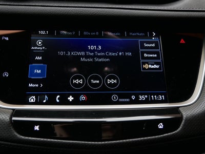 2022 Cadillac XT5 Luxury