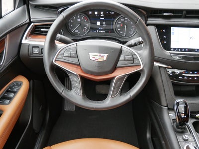 2025 Cadillac XT5 Premium Luxury