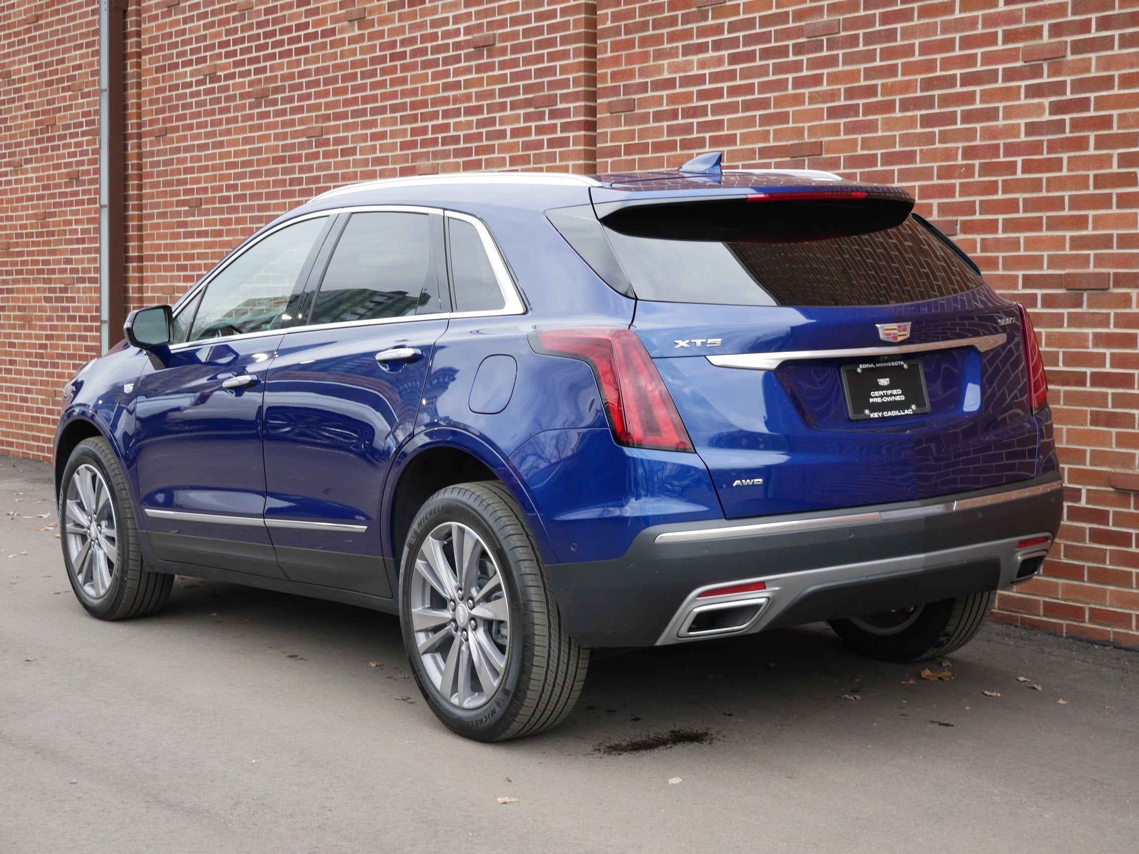 2025 Cadillac XT5 Premium Luxury