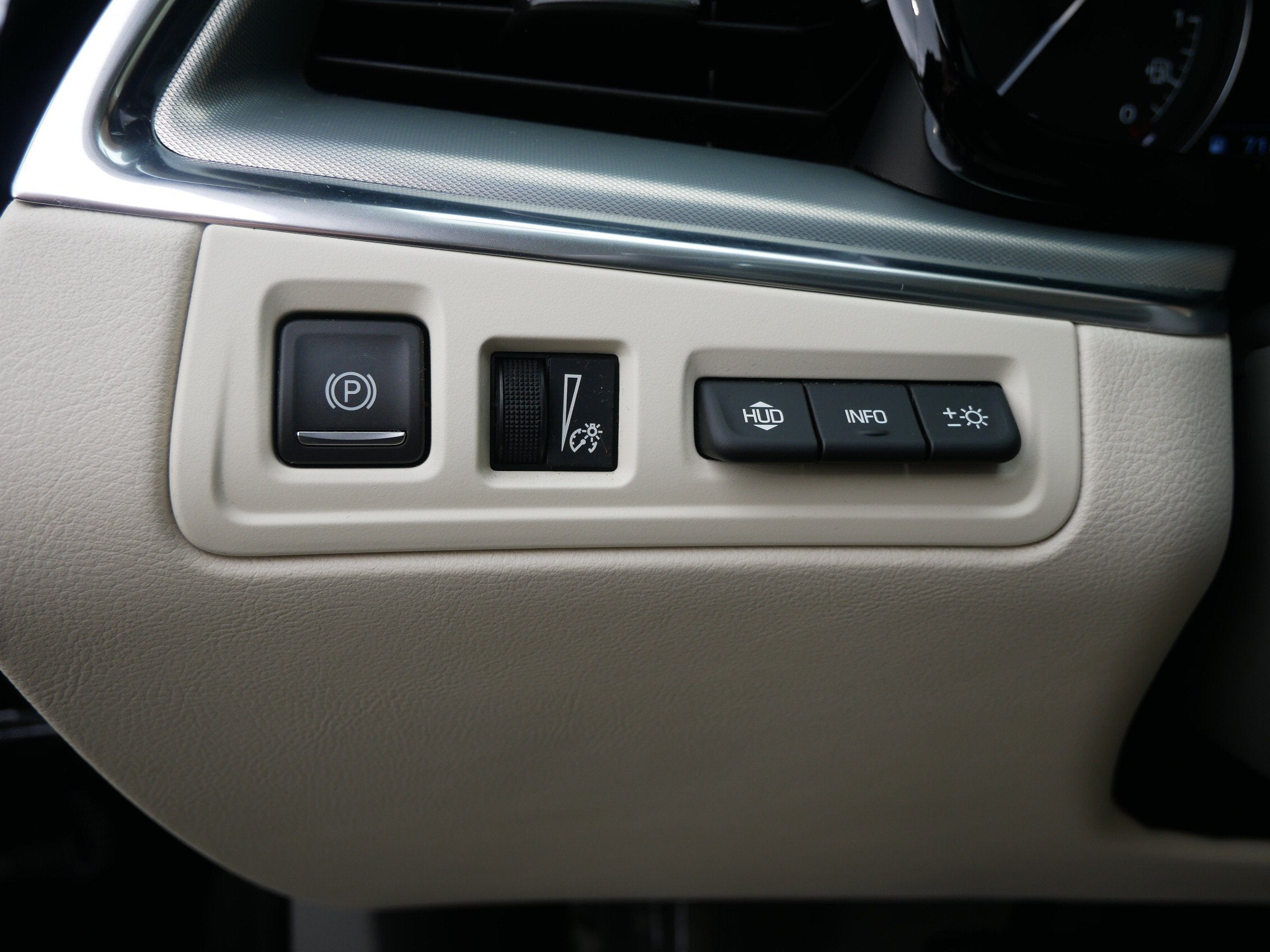 2021 Cadillac XT5 AWD Premium Luxury
