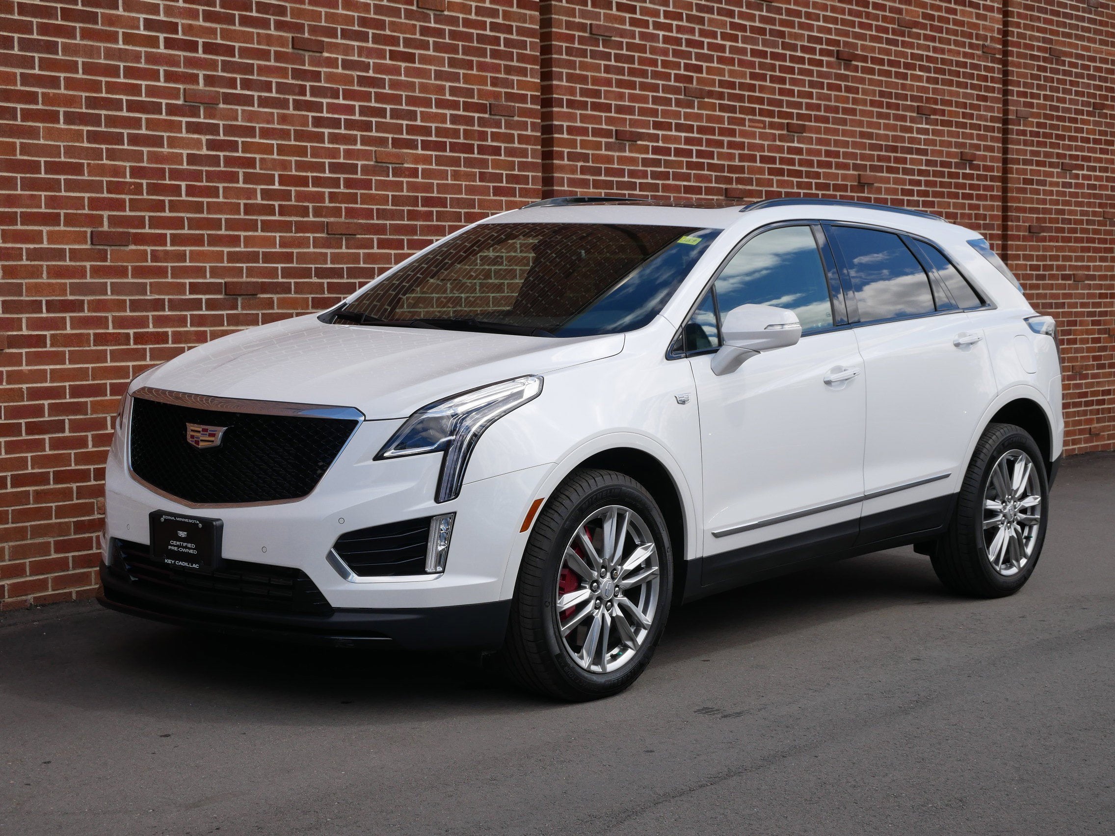 2022 Cadillac XT5 Sport