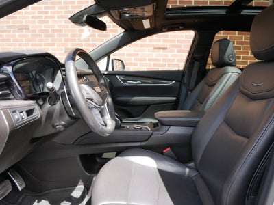 2022 Cadillac XT5 Sport