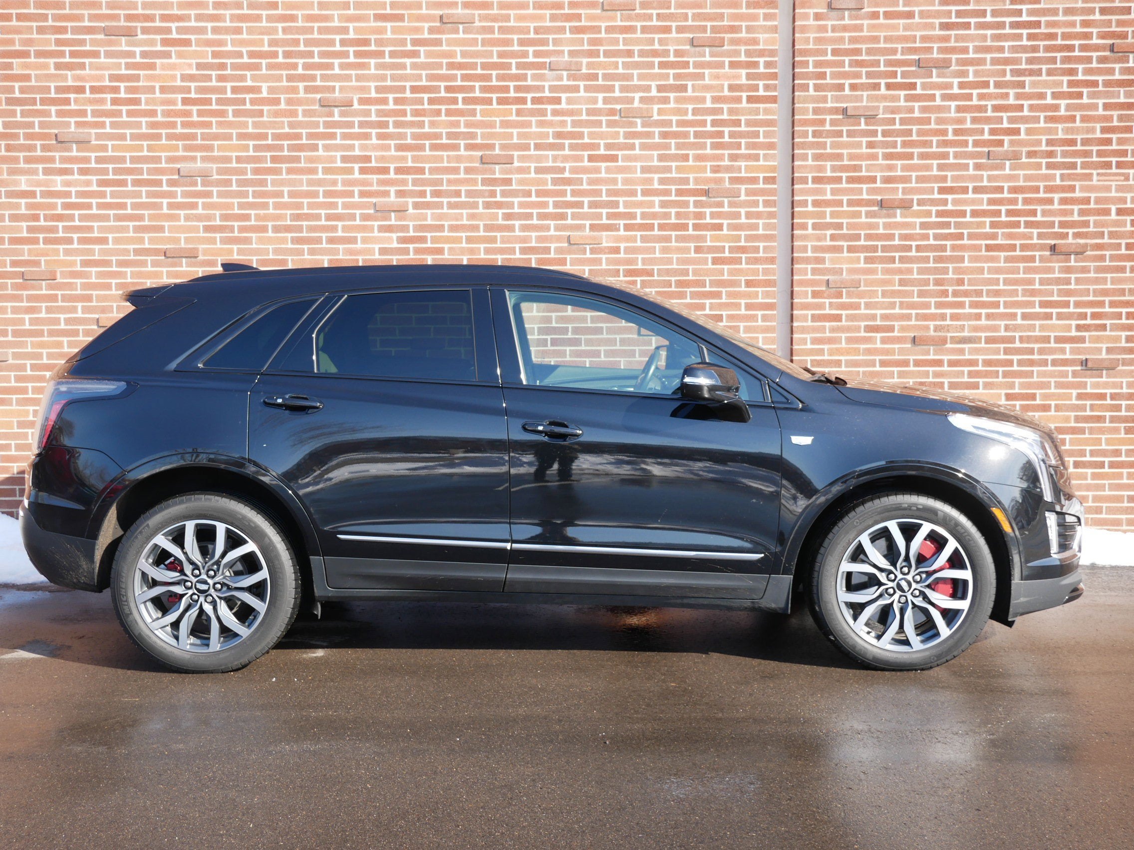 2023 Cadillac XT5 Sport