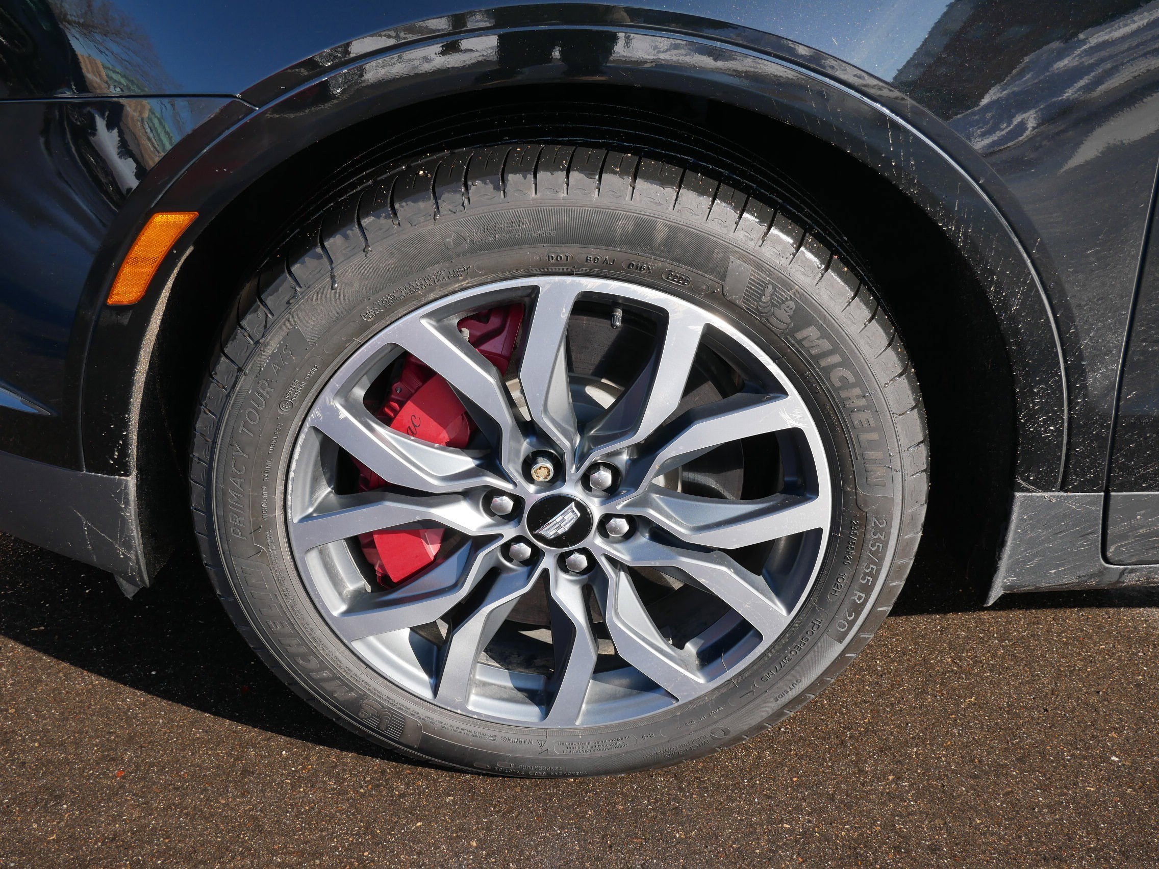 2023 Cadillac XT5 Sport