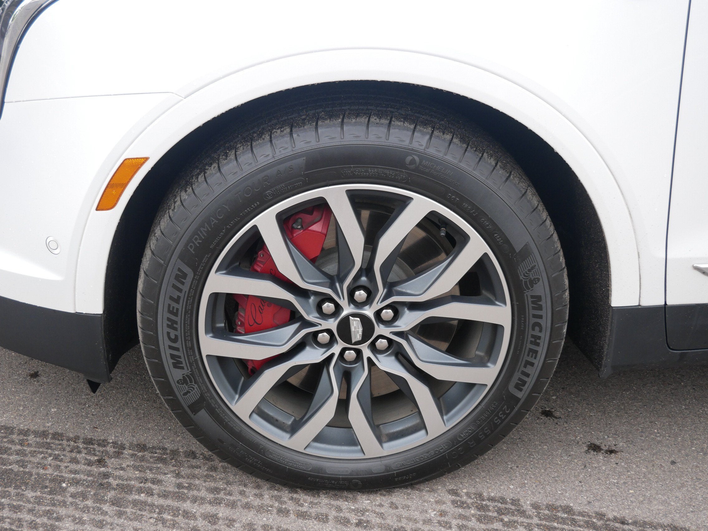 2023 Cadillac XT5 AWD Sport