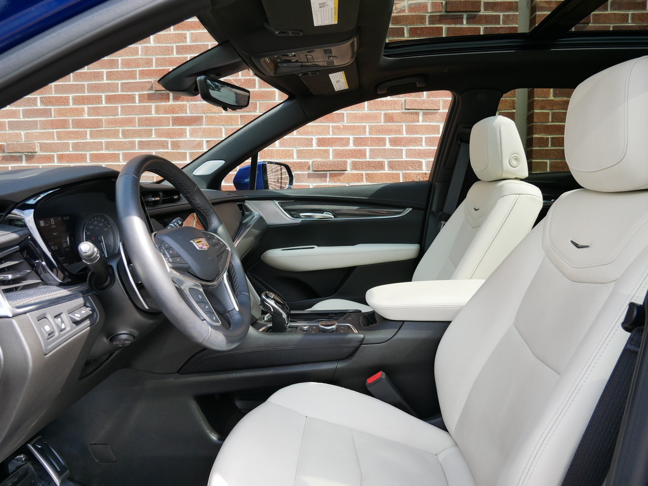2024 Cadillac XT5 Sport