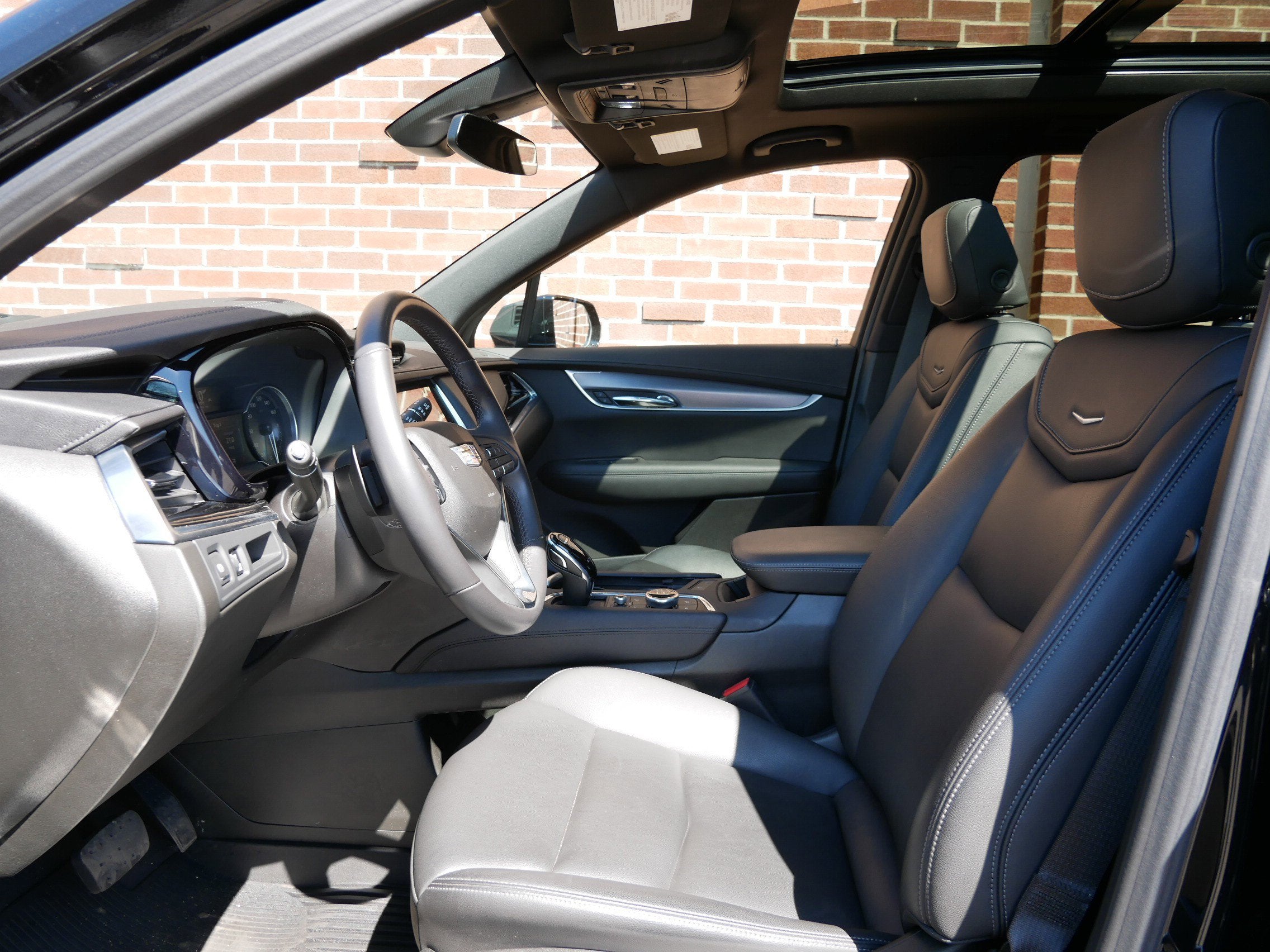 2024 Cadillac XT6 Luxury