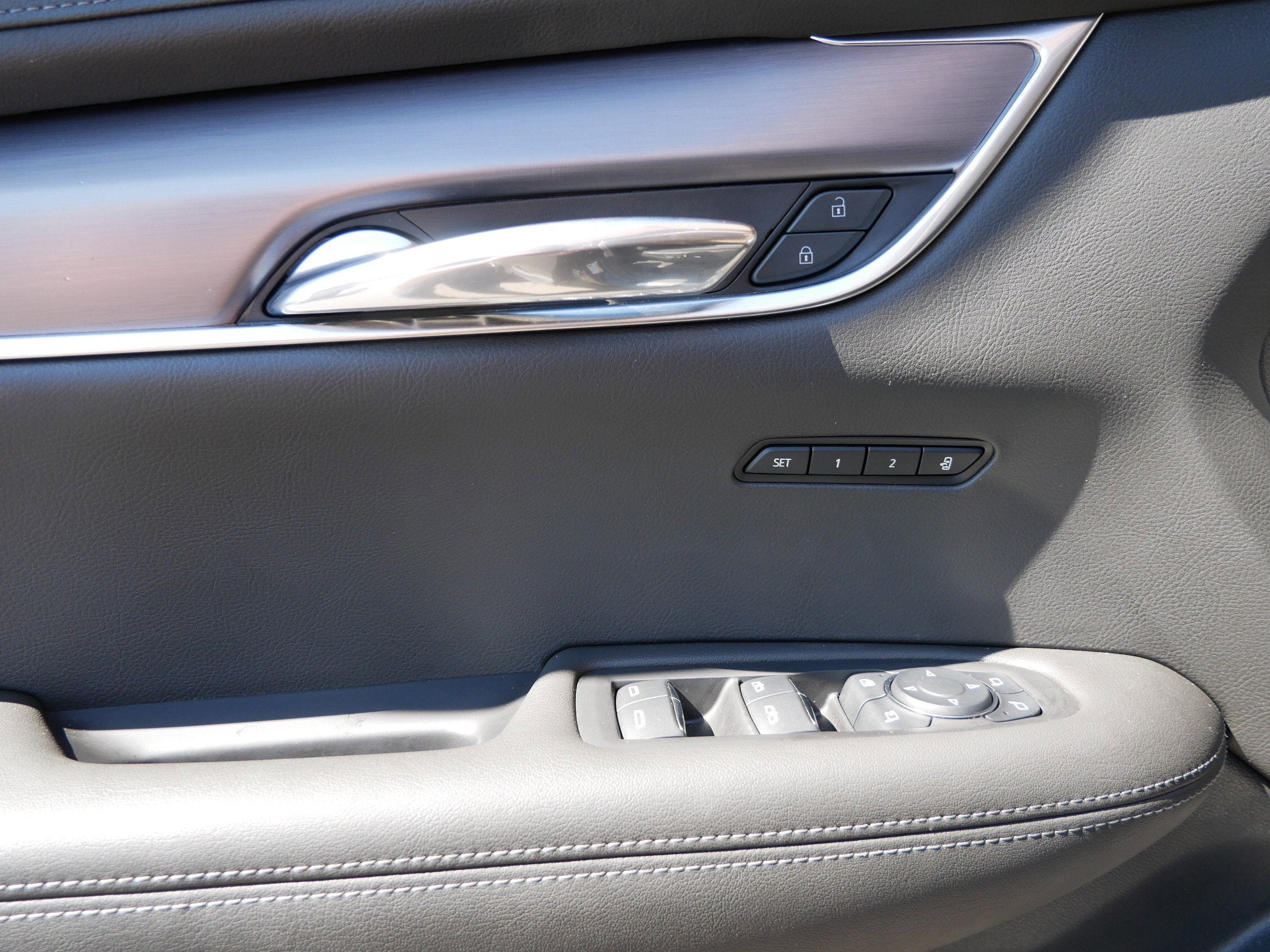 2024 Cadillac XT6 Luxury