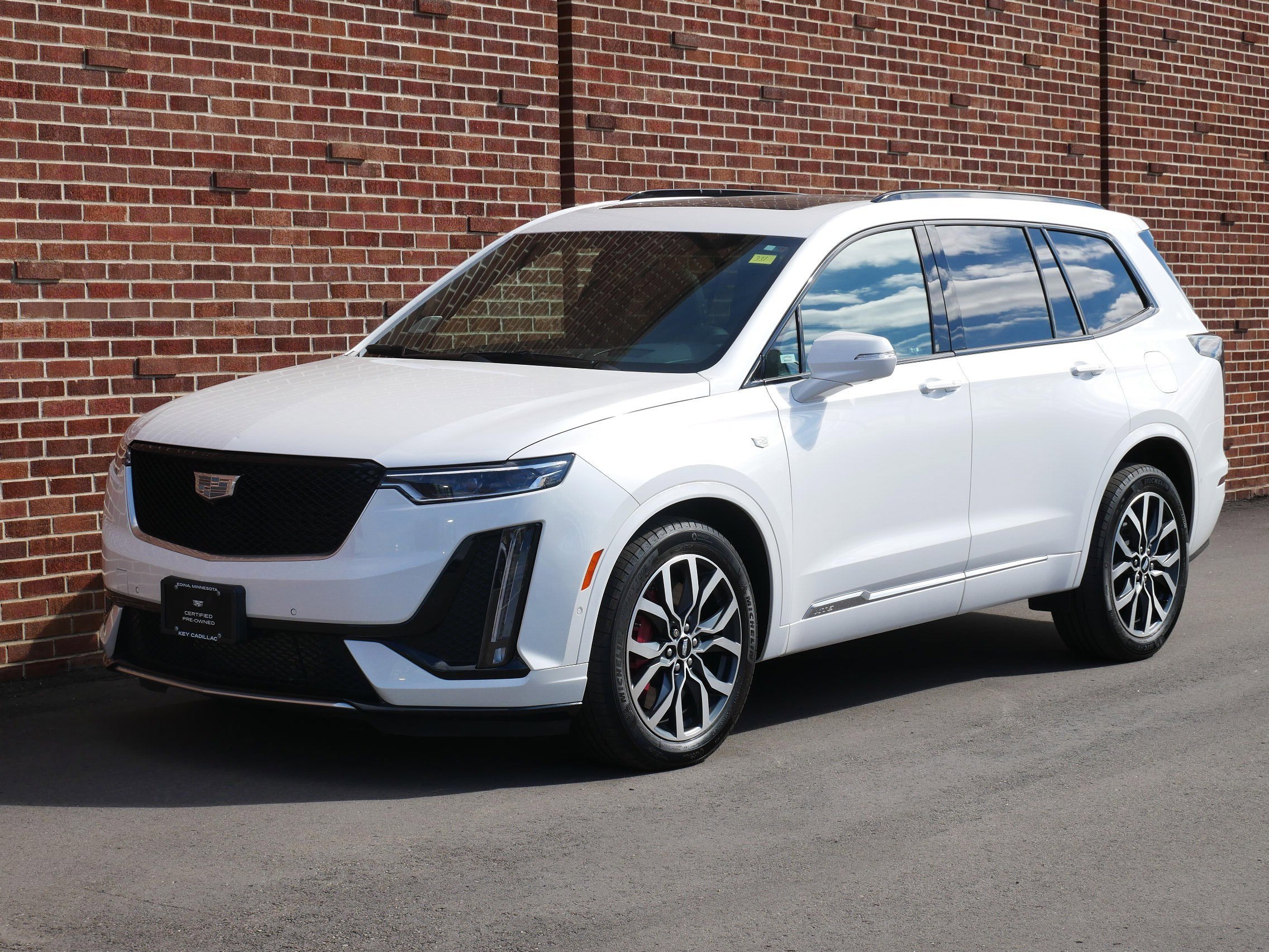 2023 Cadillac XT6 Sport