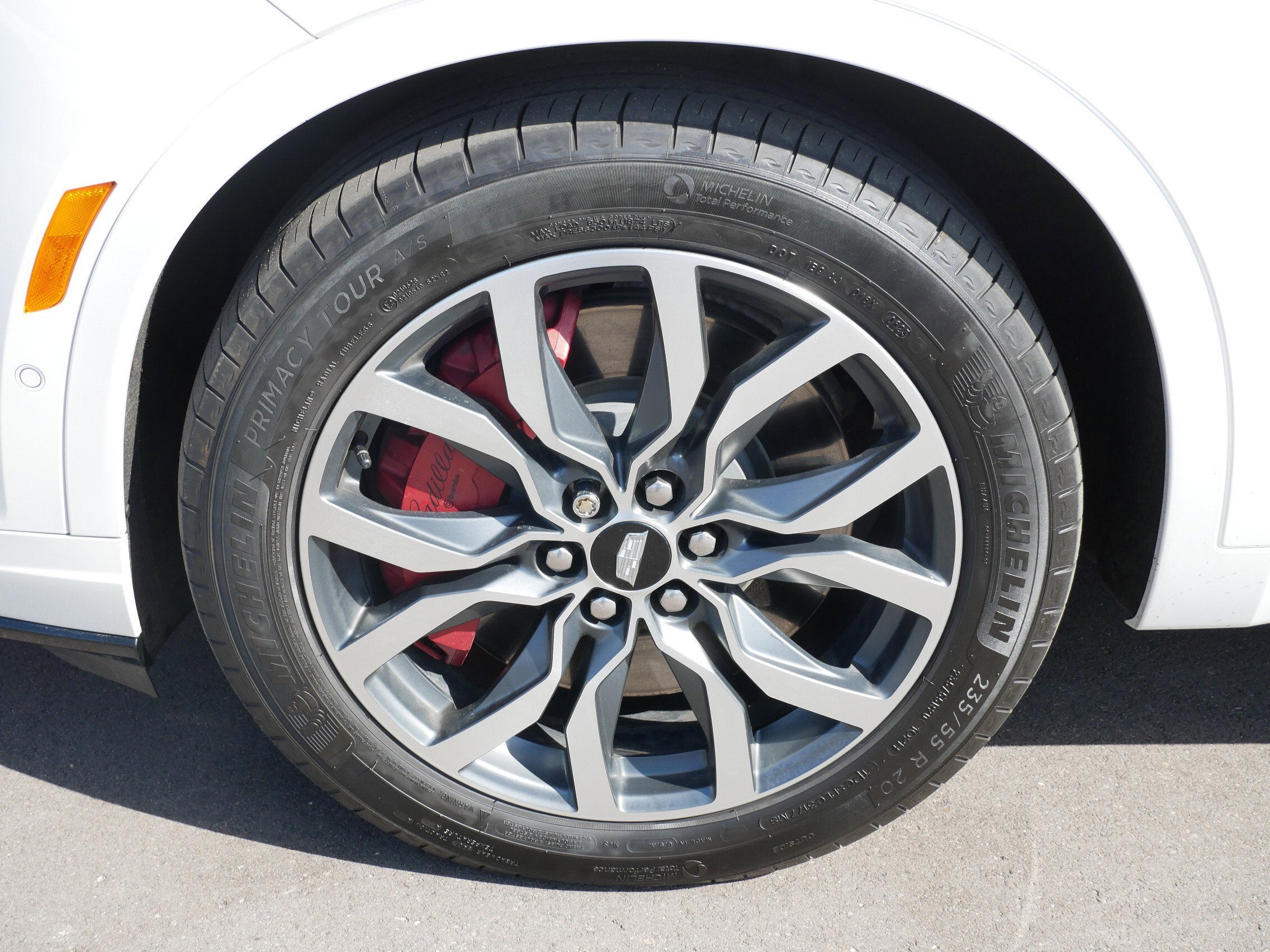 2023 Cadillac XT6 Sport