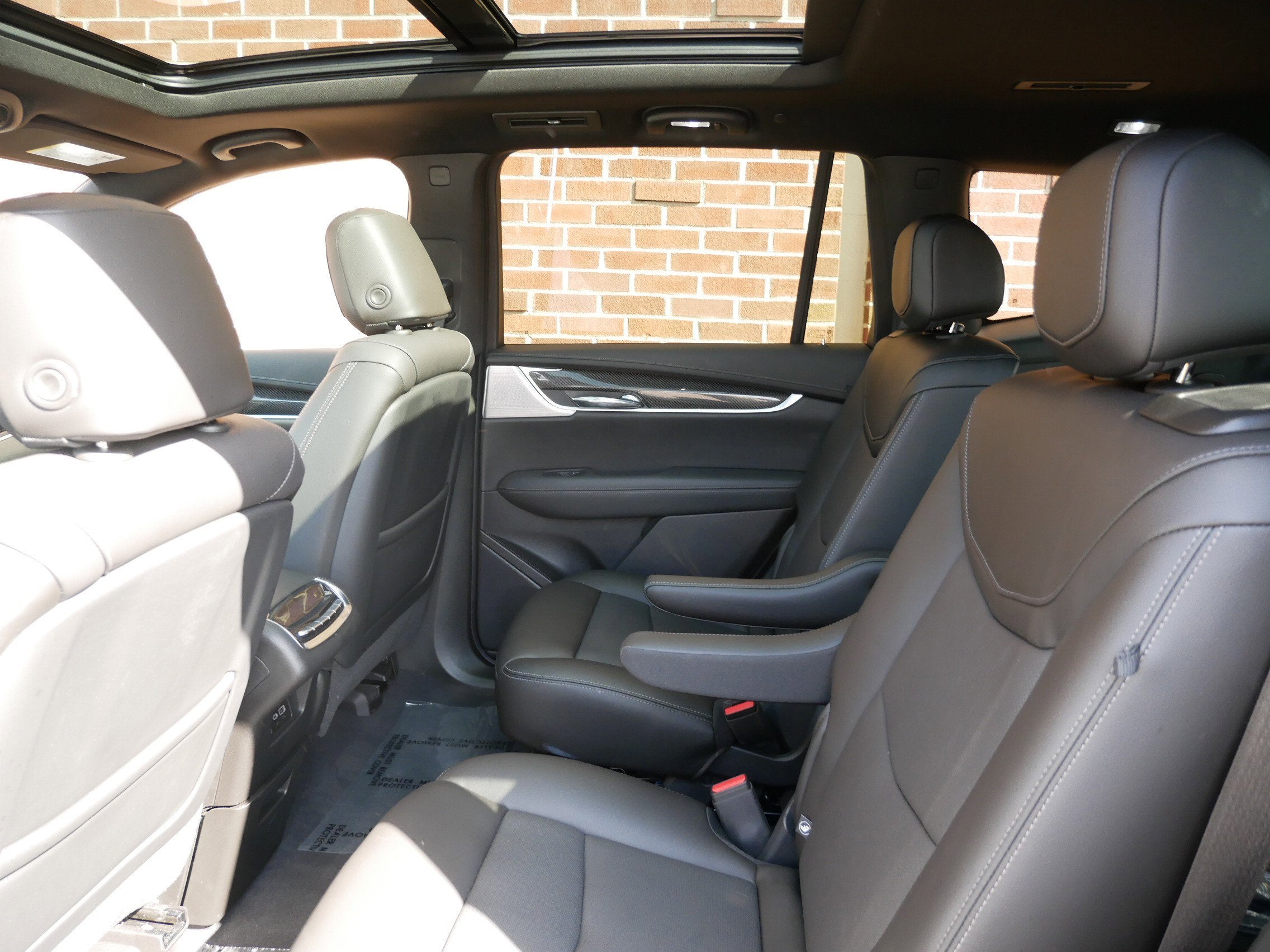 2023 Cadillac XT6 Sport