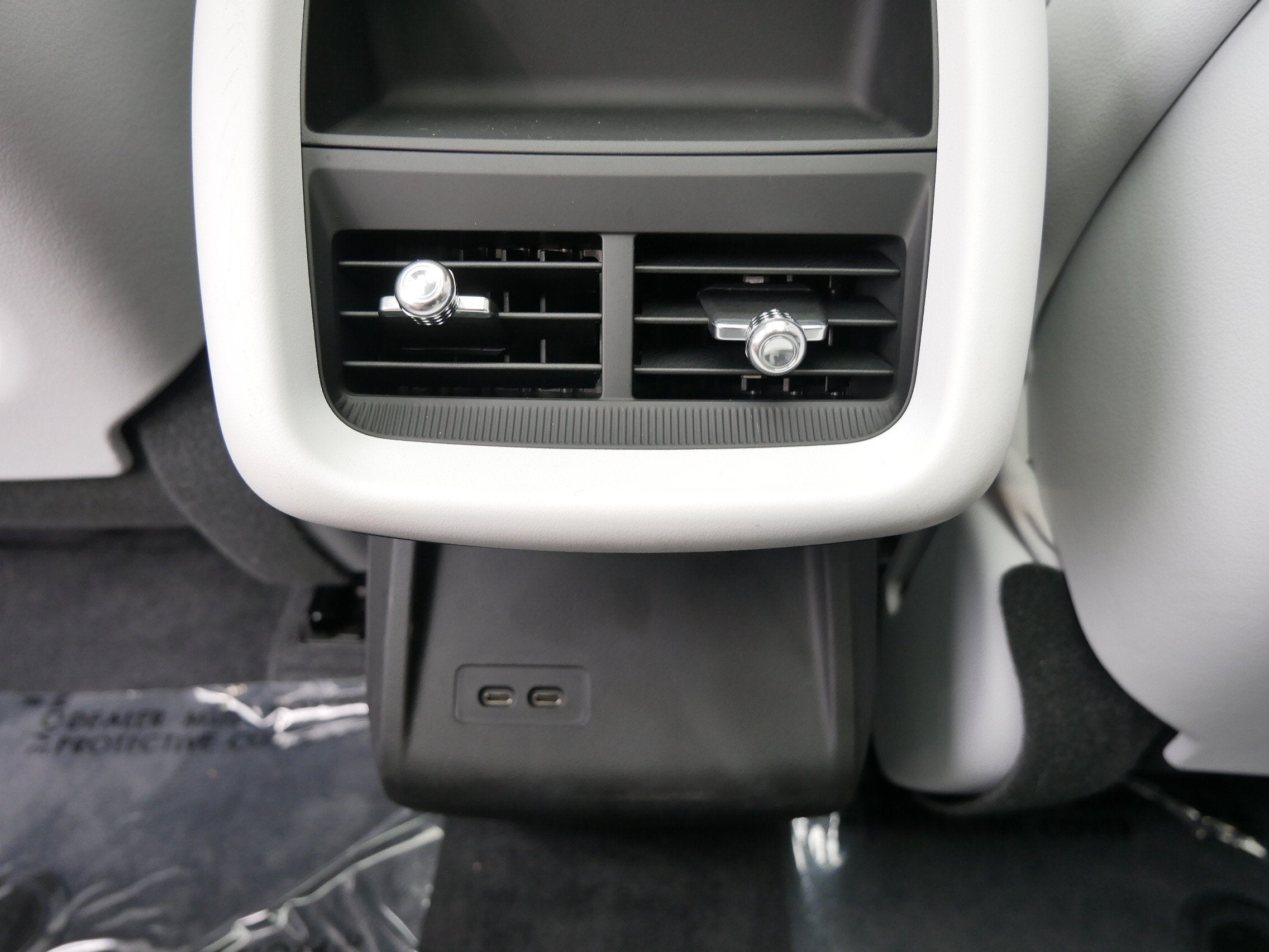 2024 Cadillac LYRIQ Sport 1