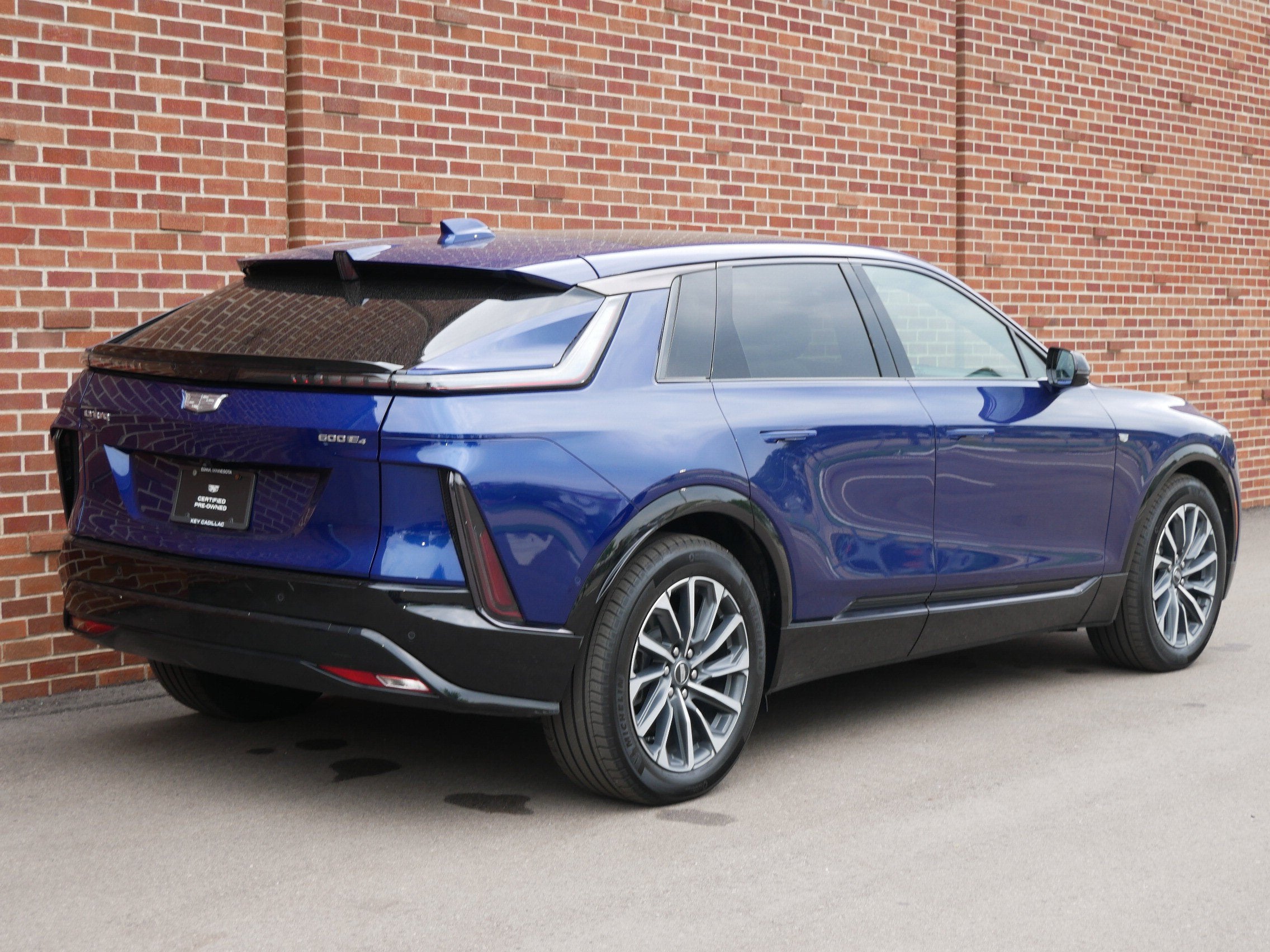 2024 Cadillac LYRIQ Sport 1
