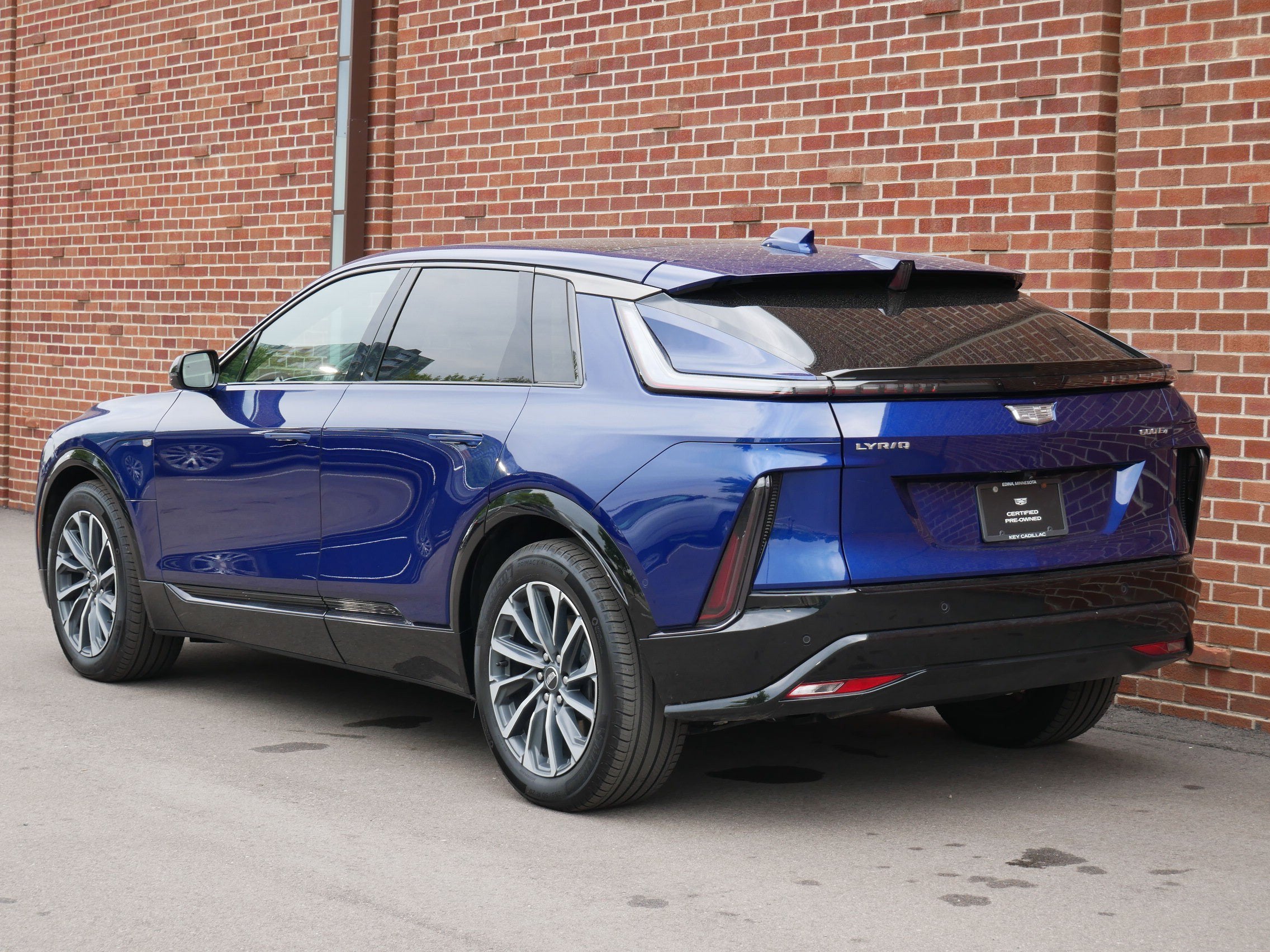 2024 Cadillac LYRIQ Sport 1