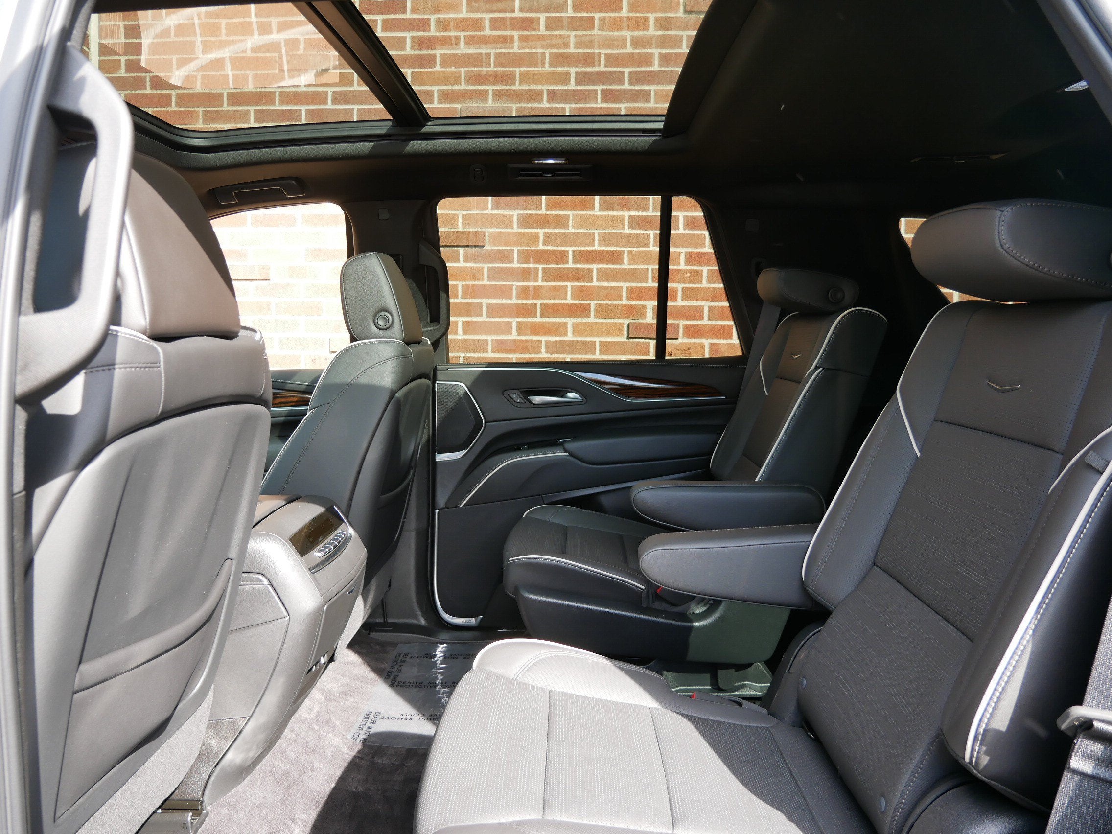 2023 Cadillac Escalade 4WD Premium Luxury