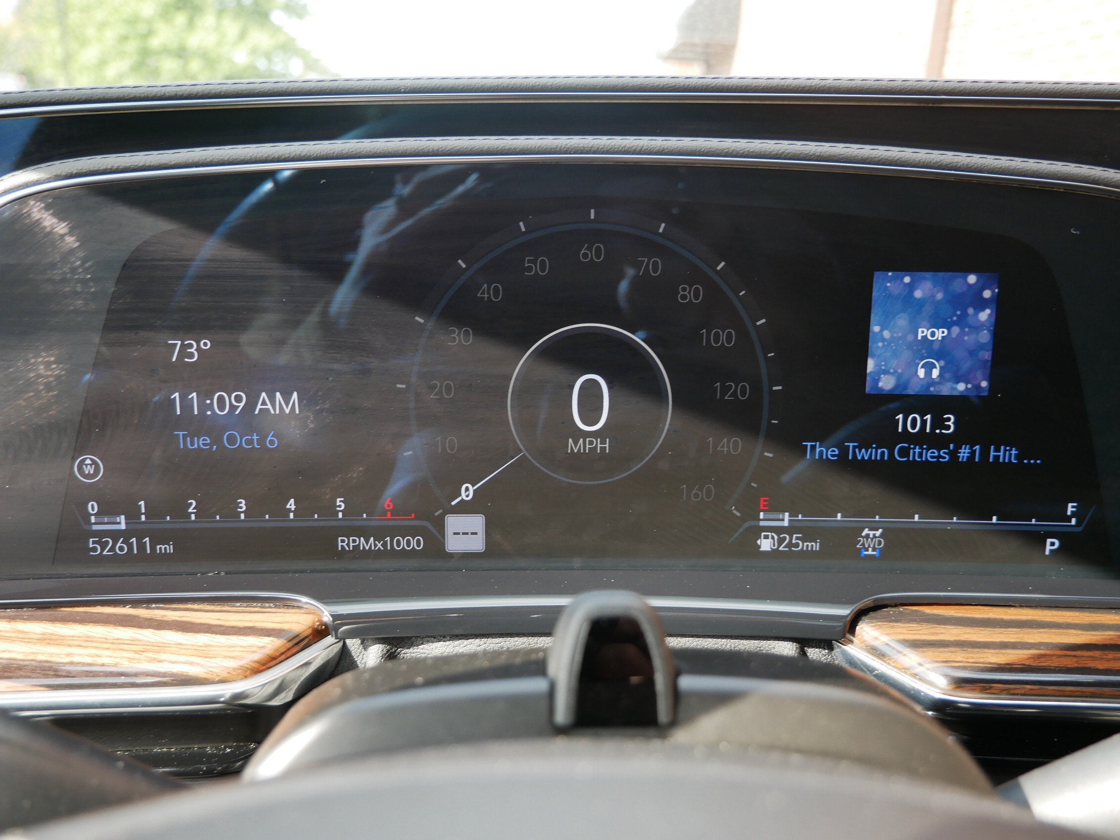 2023 Cadillac Escalade 4WD Premium Luxury