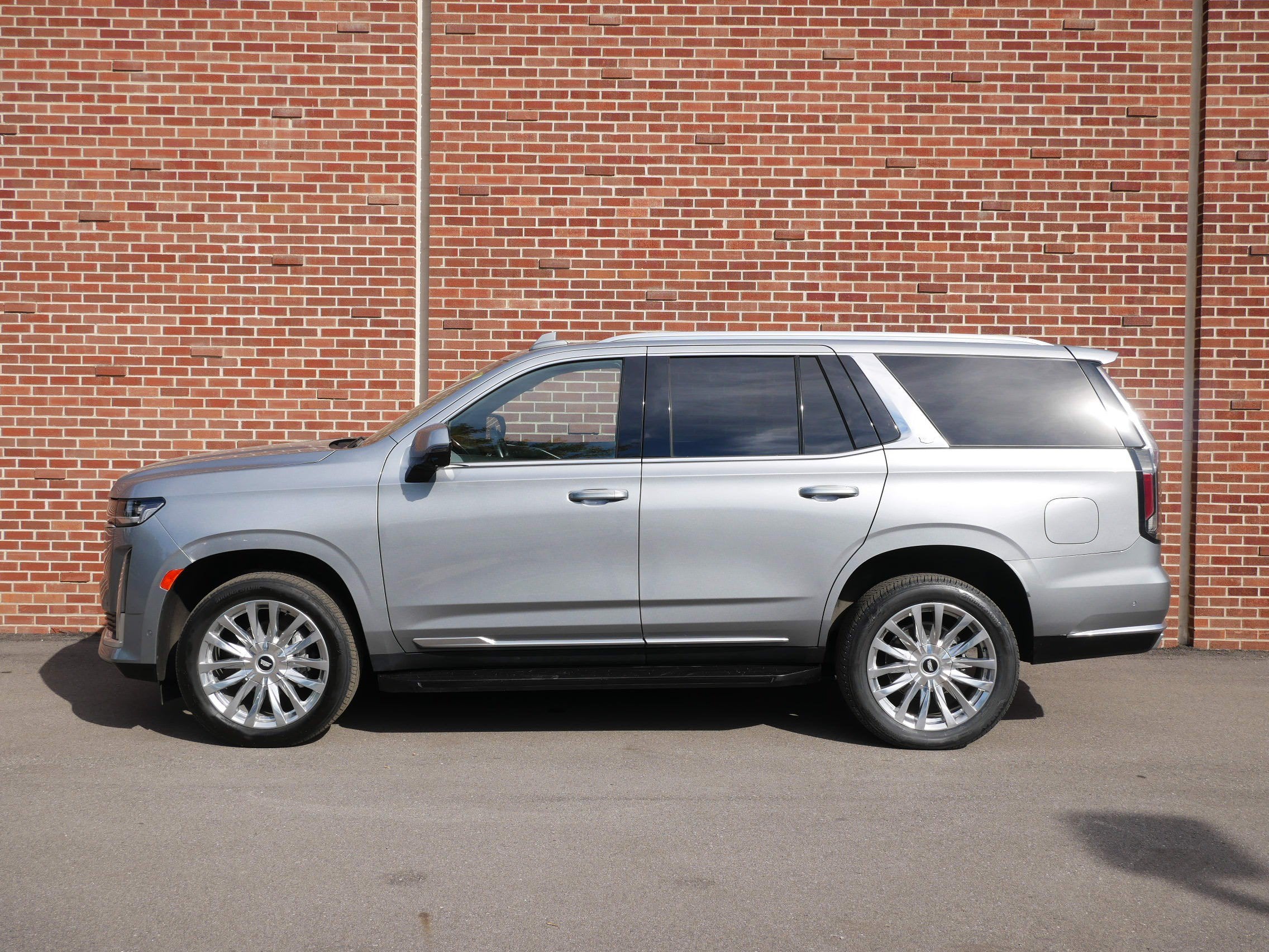 2023 Cadillac Escalade 4WD Premium Luxury