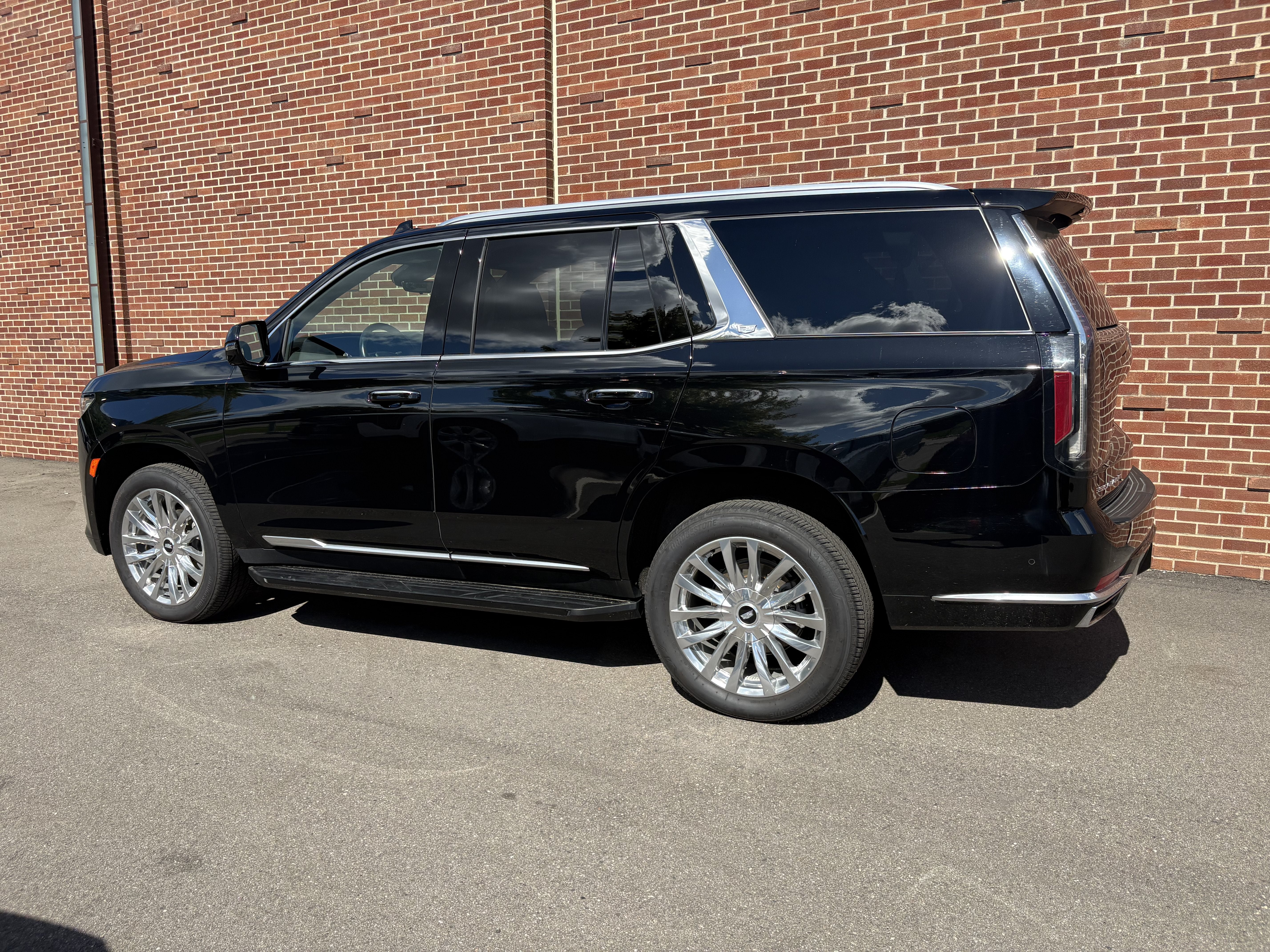 2023 Cadillac Escalade 4WD Premium Luxury