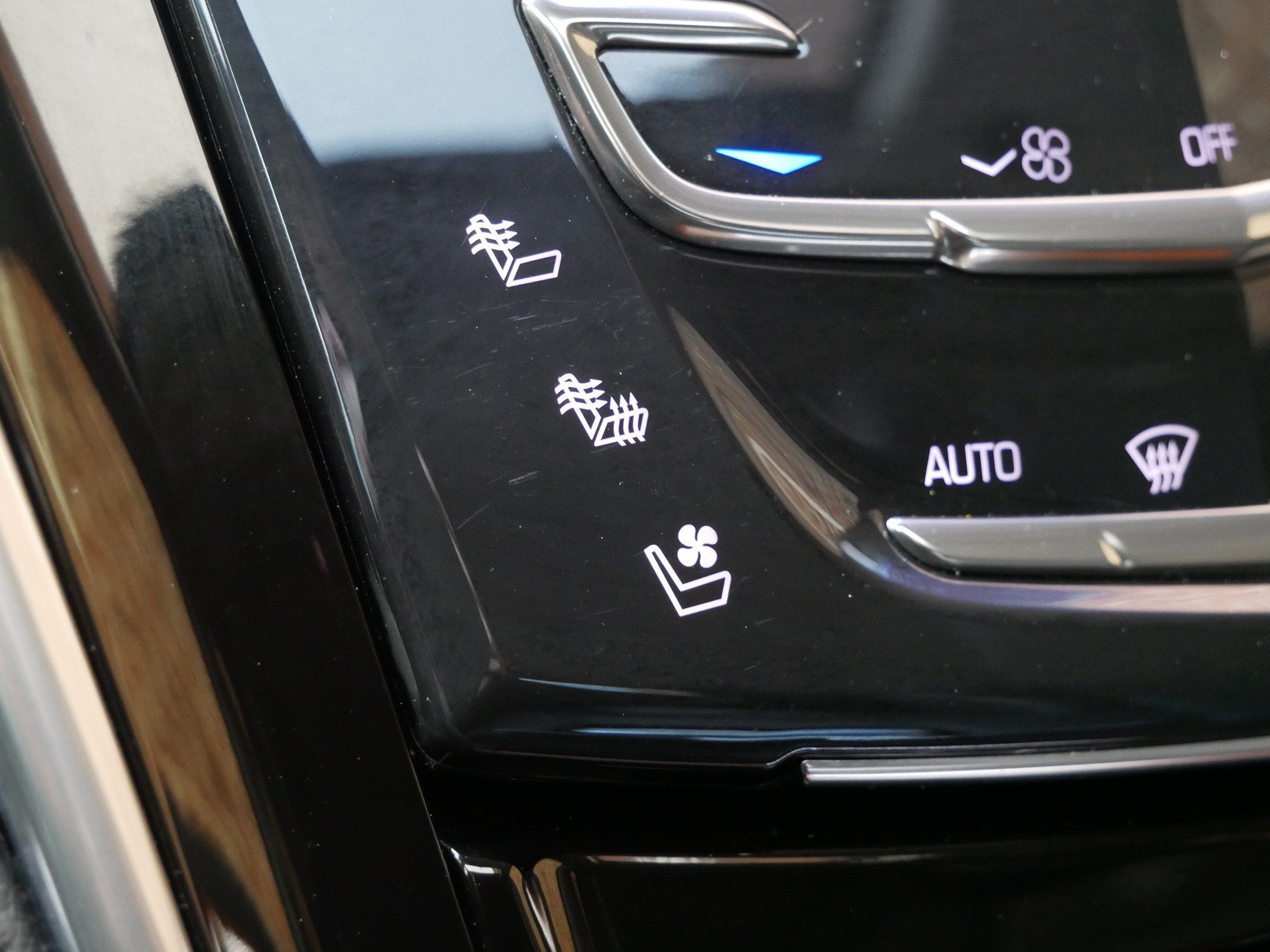 2019 Cadillac Escalade Premium Luxury