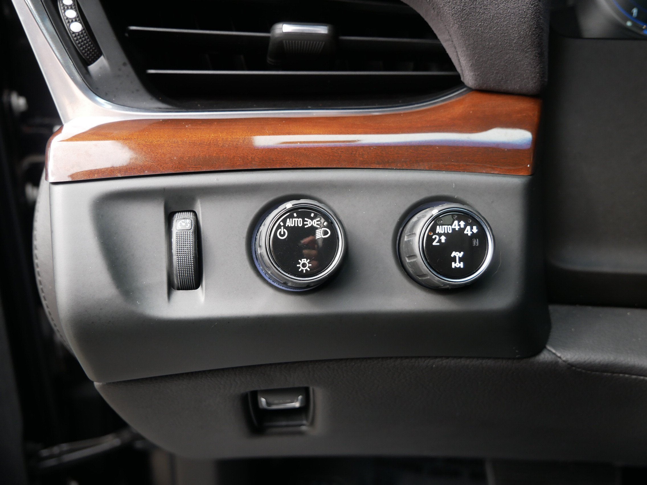 2019 Cadillac Escalade Premium Luxury
