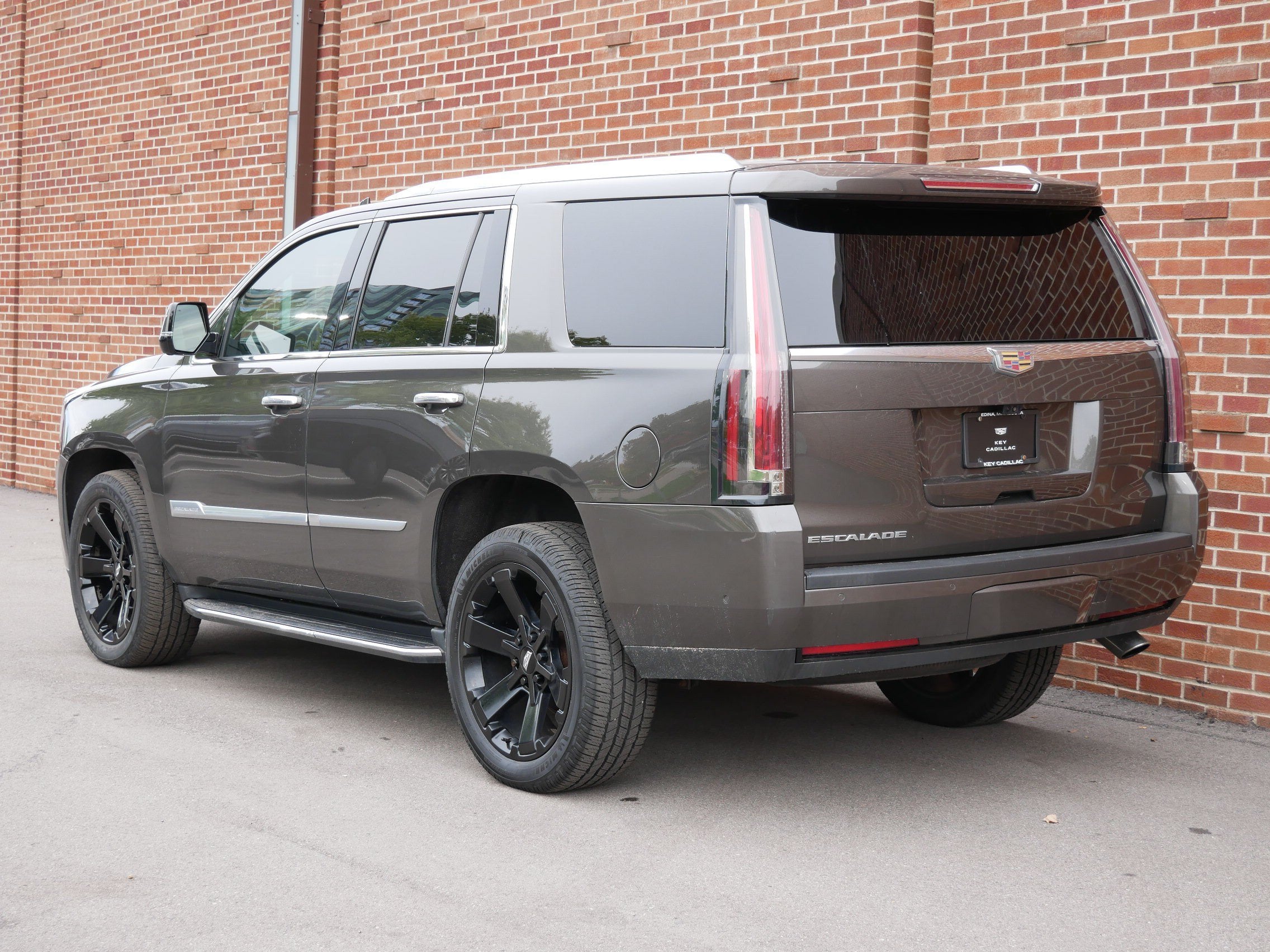 2020 Cadillac Escalade Premium Luxury