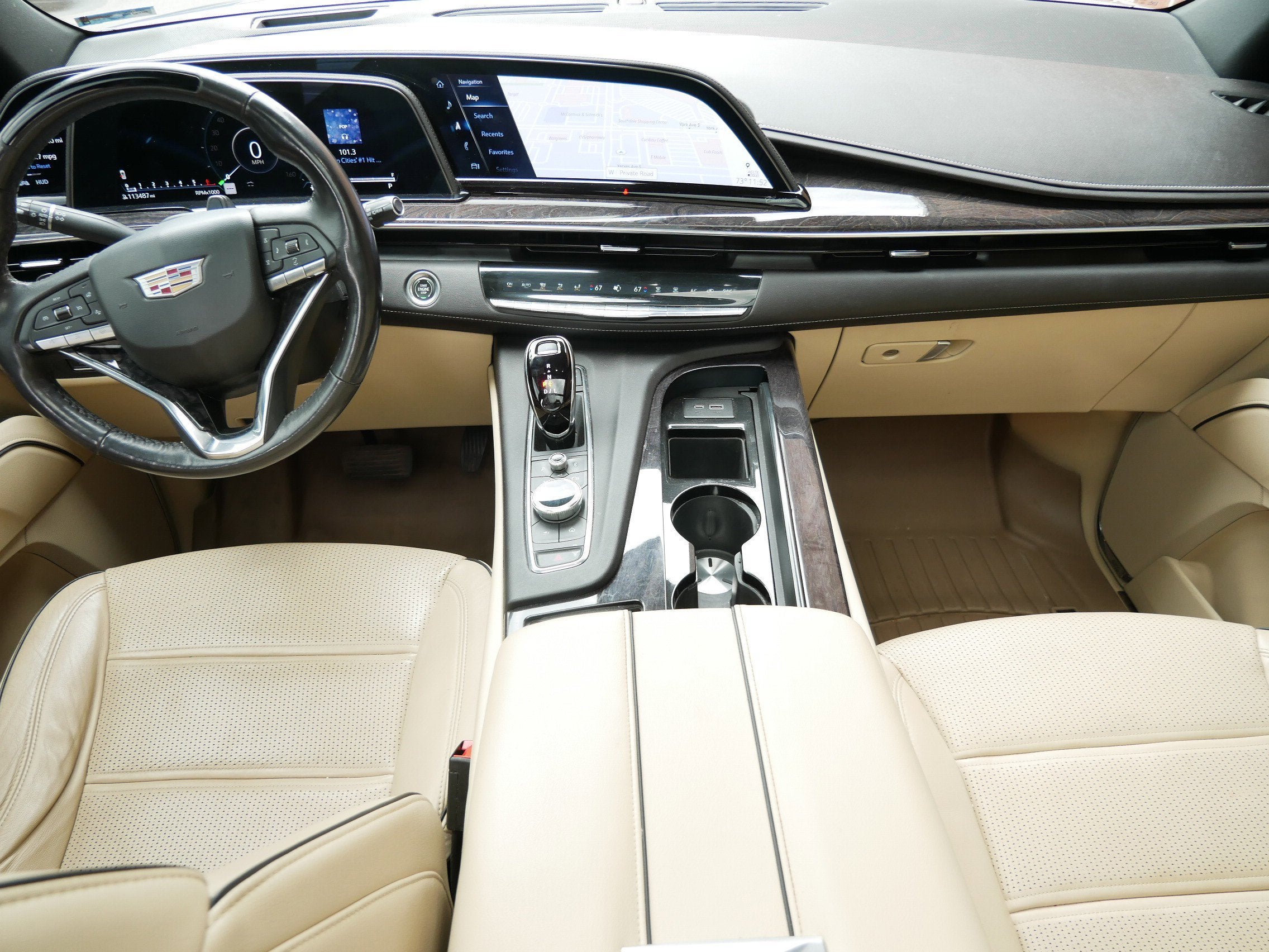2023 Cadillac Escalade Premium Luxury