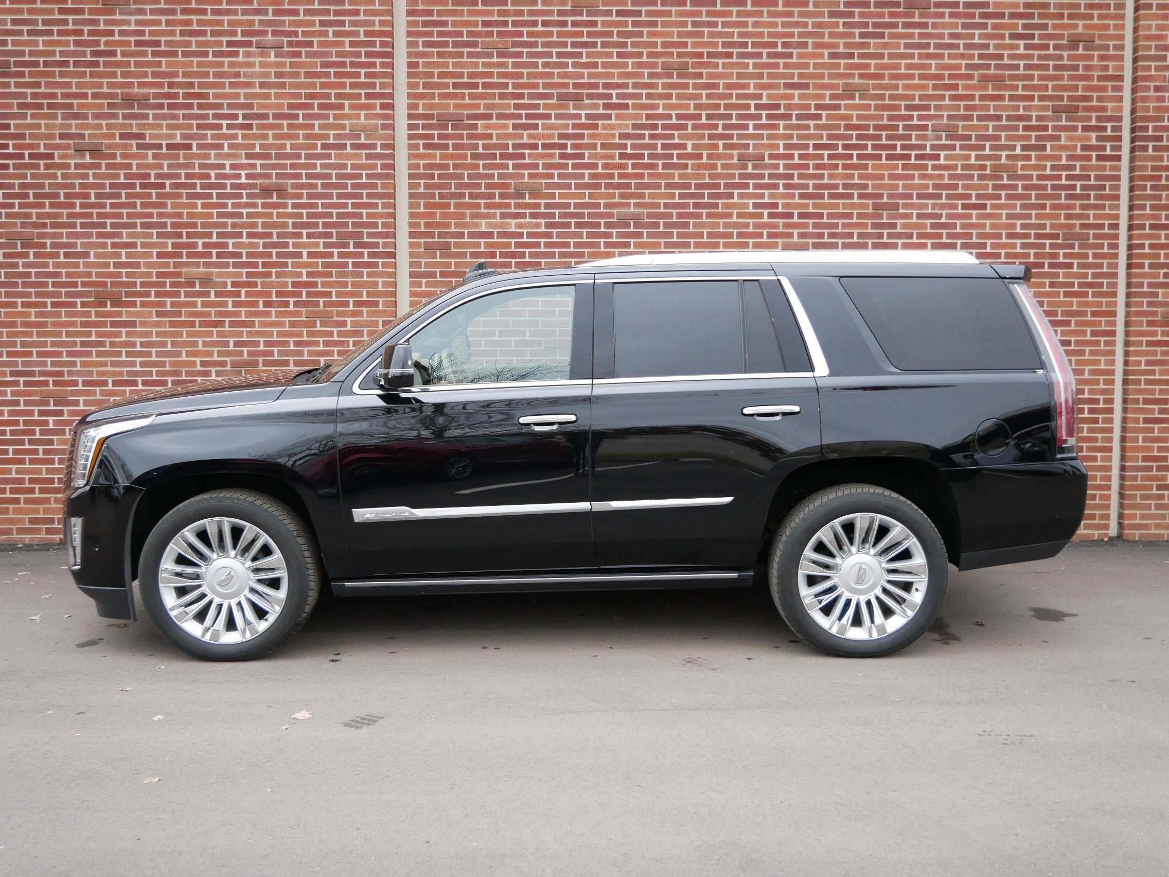 2018 Cadillac Escalade Platinum