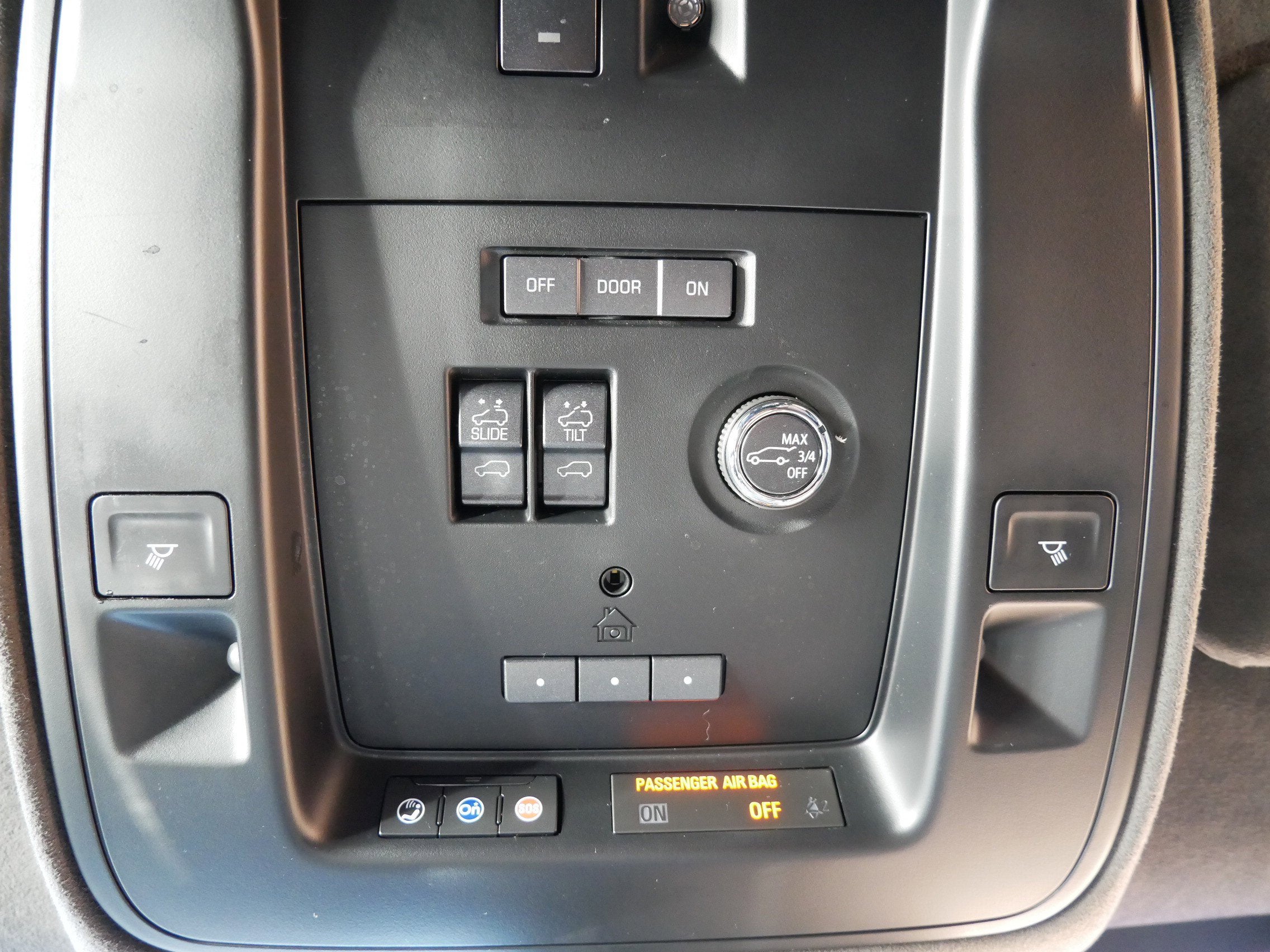 2020 Cadillac Escalade Platinum