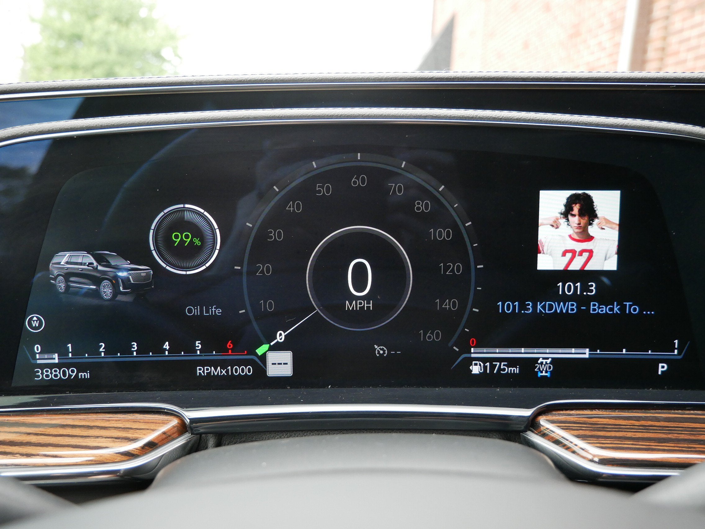 2024 Cadillac Escalade ESV Luxury