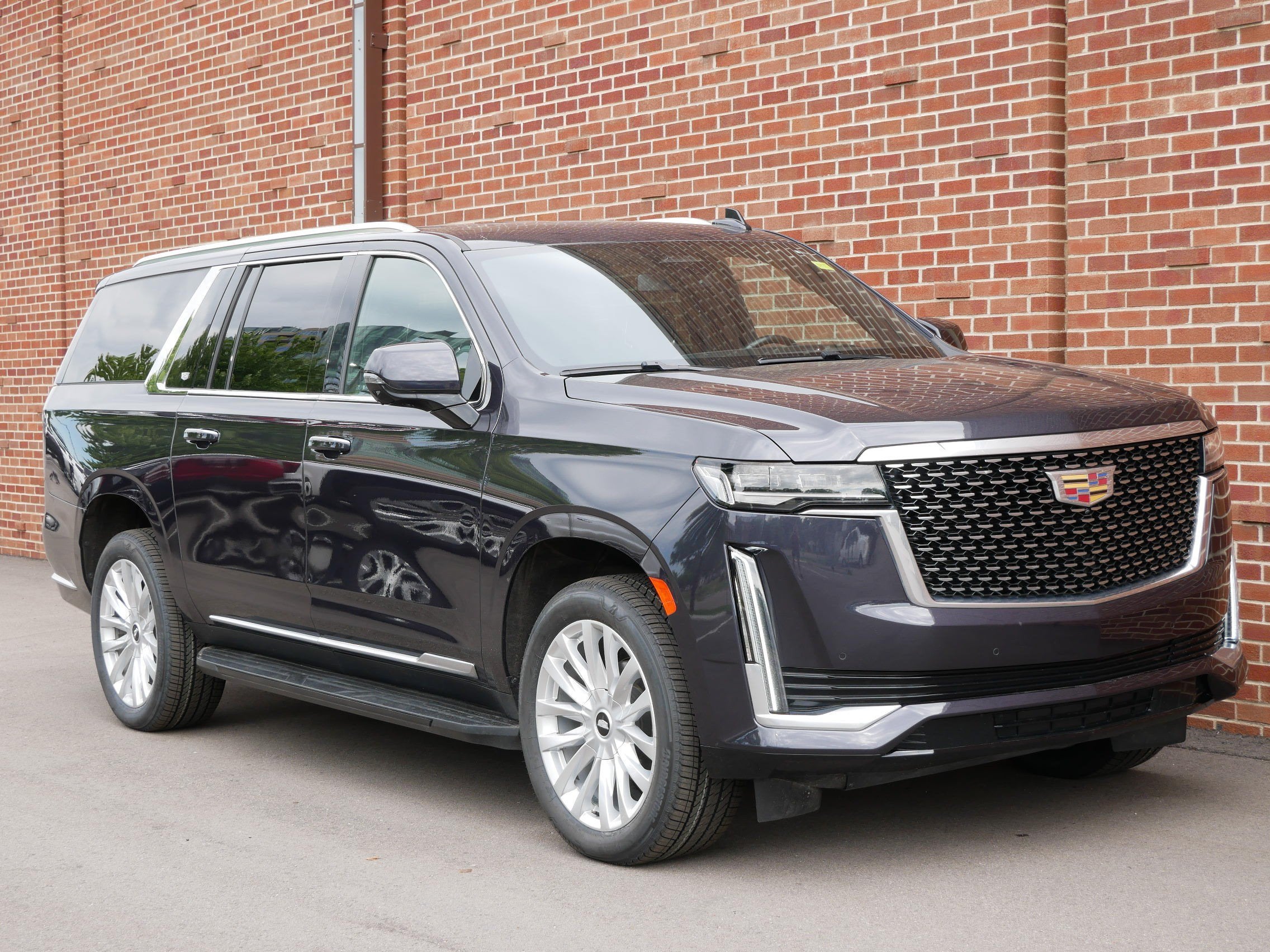 2024 Cadillac Escalade ESV Luxury