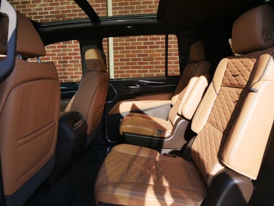 2023 Cadillac Escalade ESV Premium Luxury