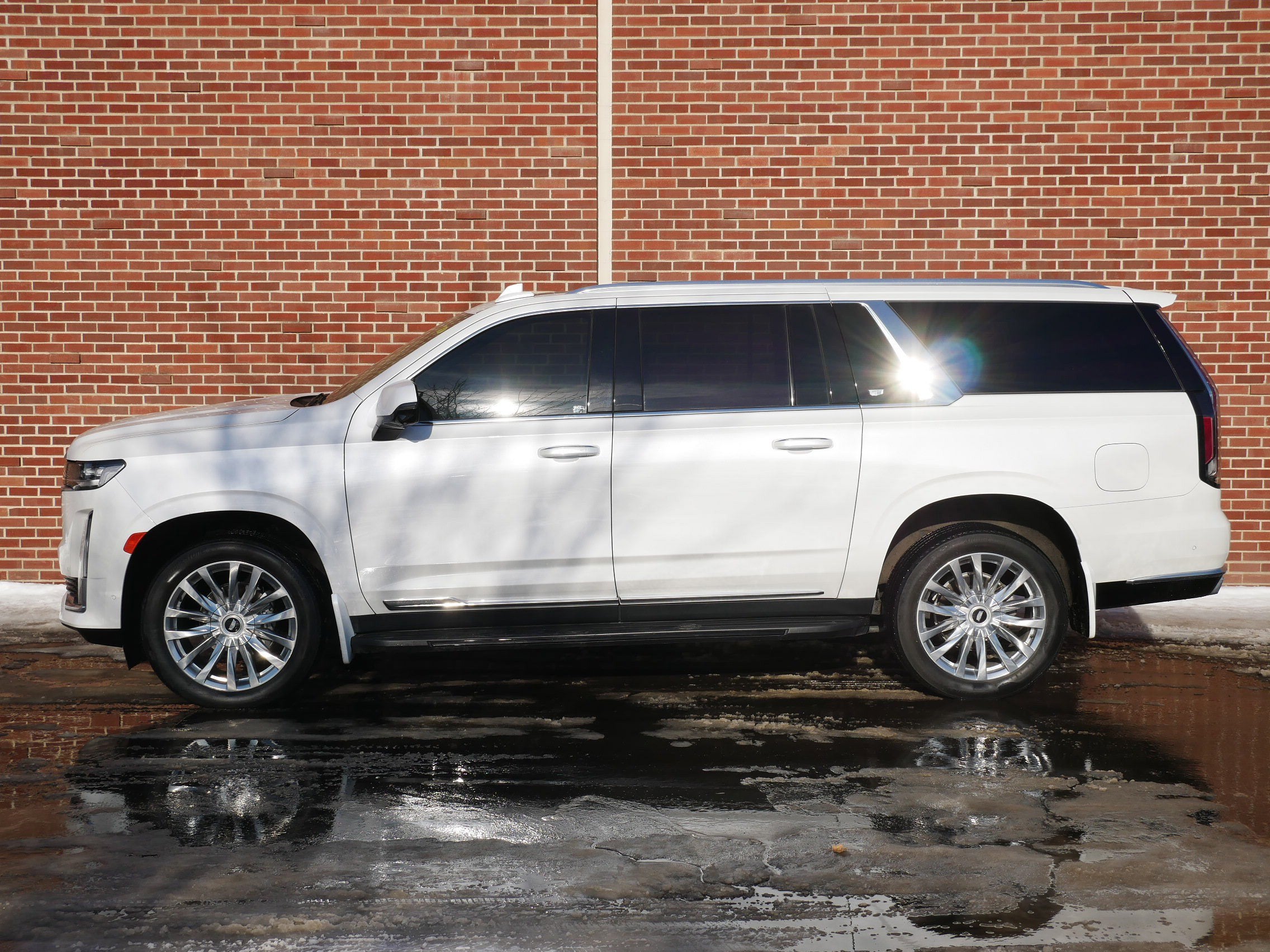 2023 Cadillac Escalade ESV Premium Luxury