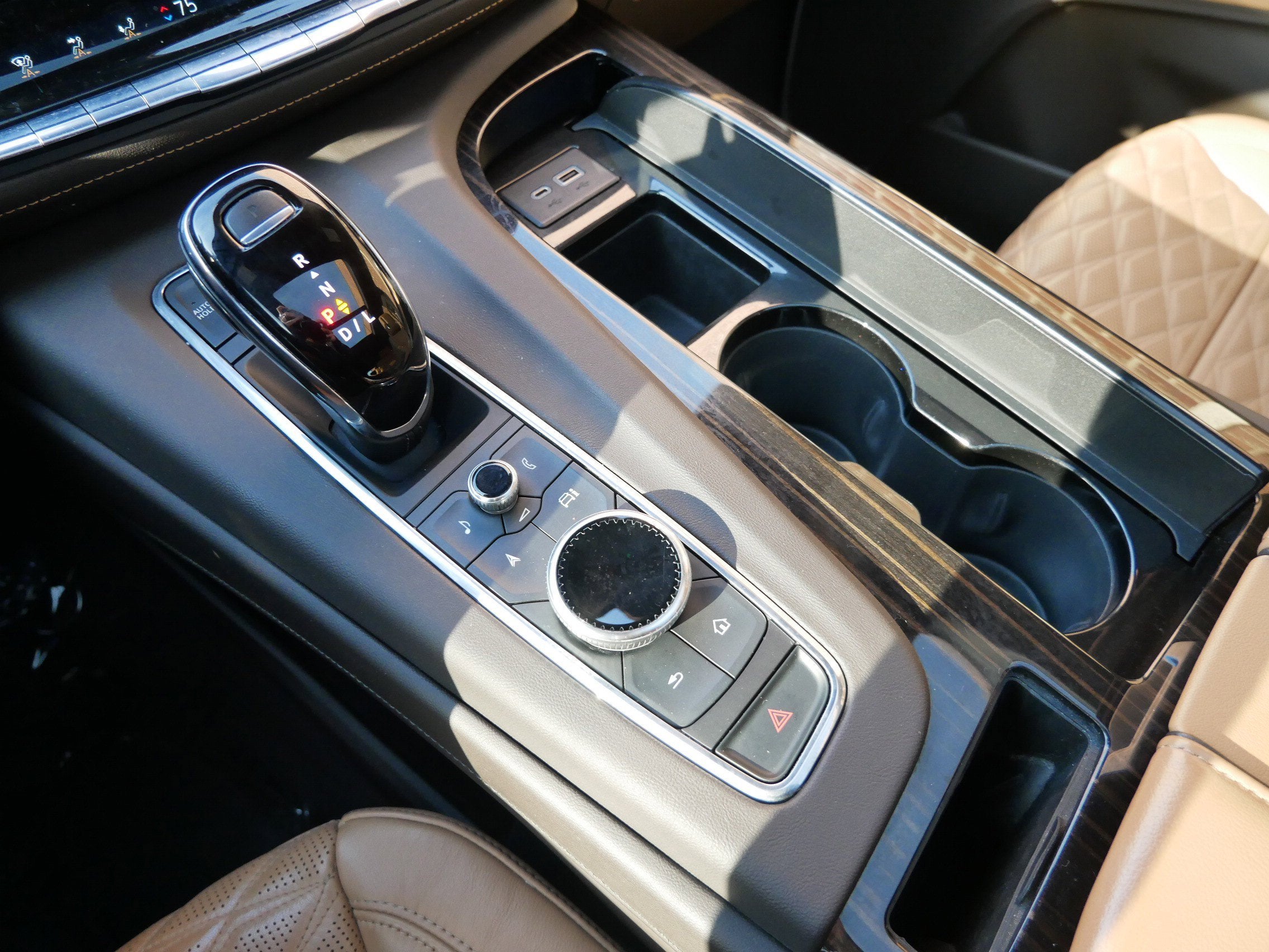 2023 Cadillac Escalade ESV Premium Luxury