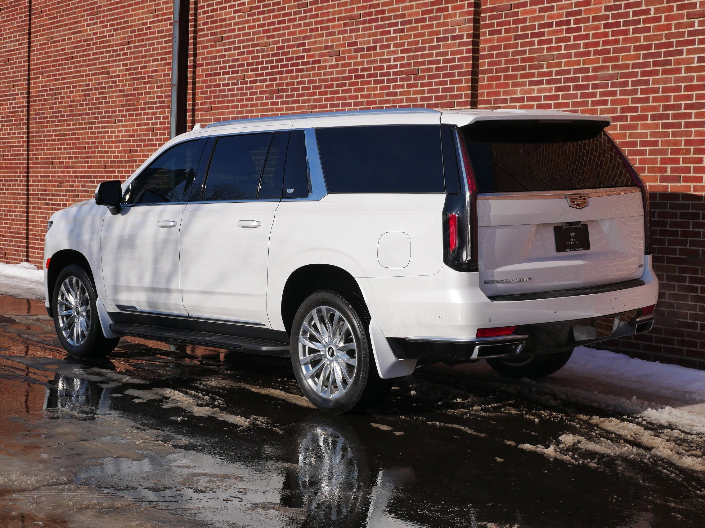 2023 Cadillac Escalade ESV Premium Luxury